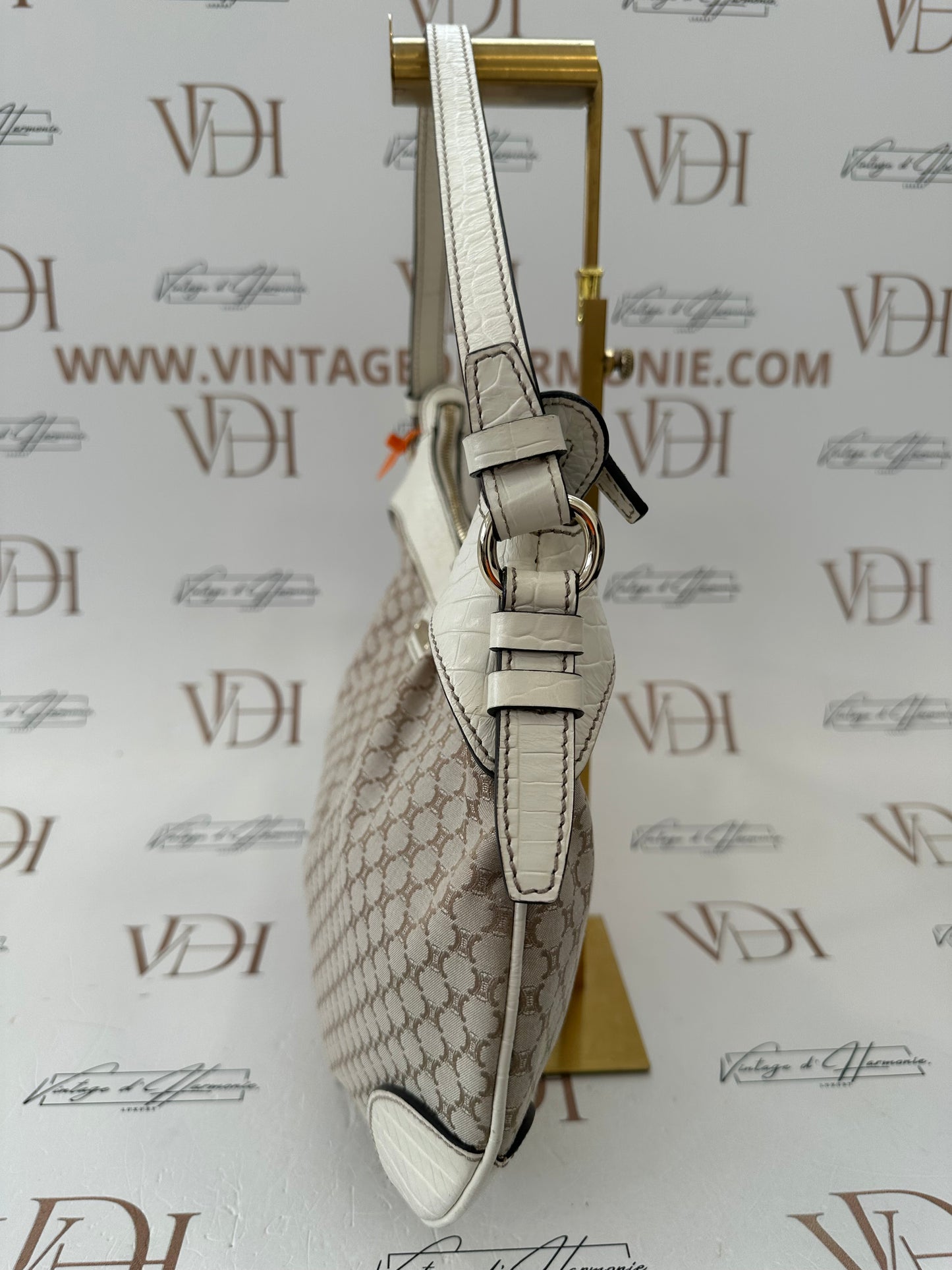 370671 - Celine Beige