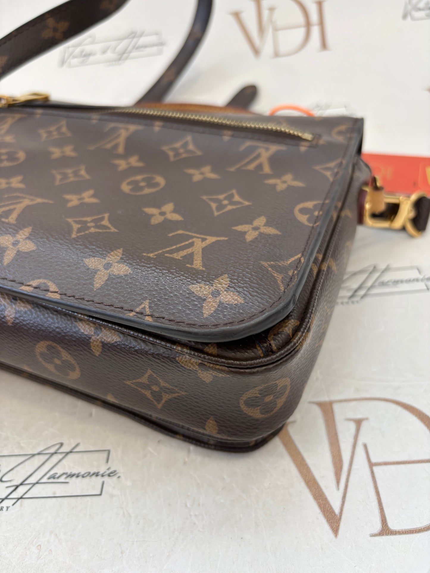 383770 - Louis Vuitton Metis