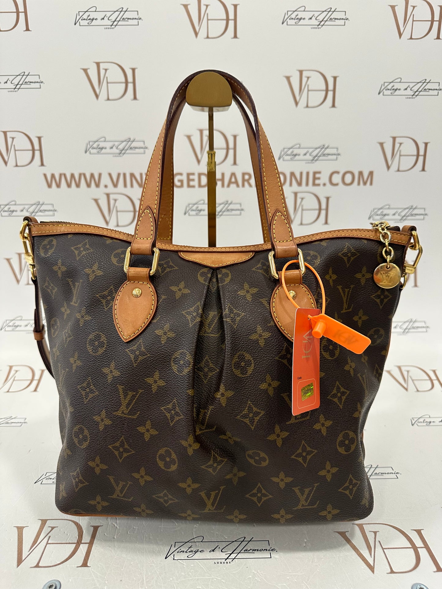 382818 - Louis Vuitton Palermo