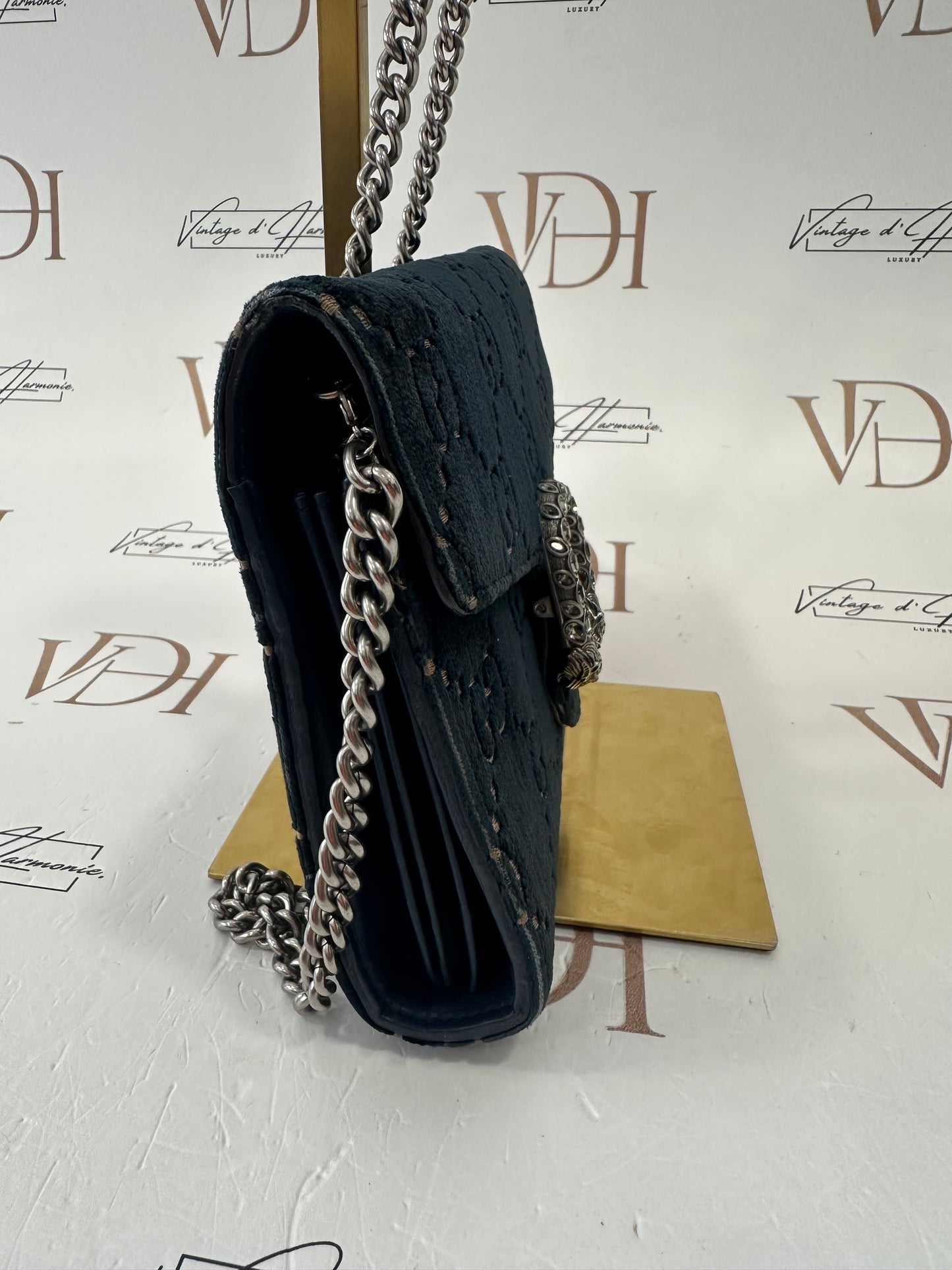 382239 - Gucci Dionysus