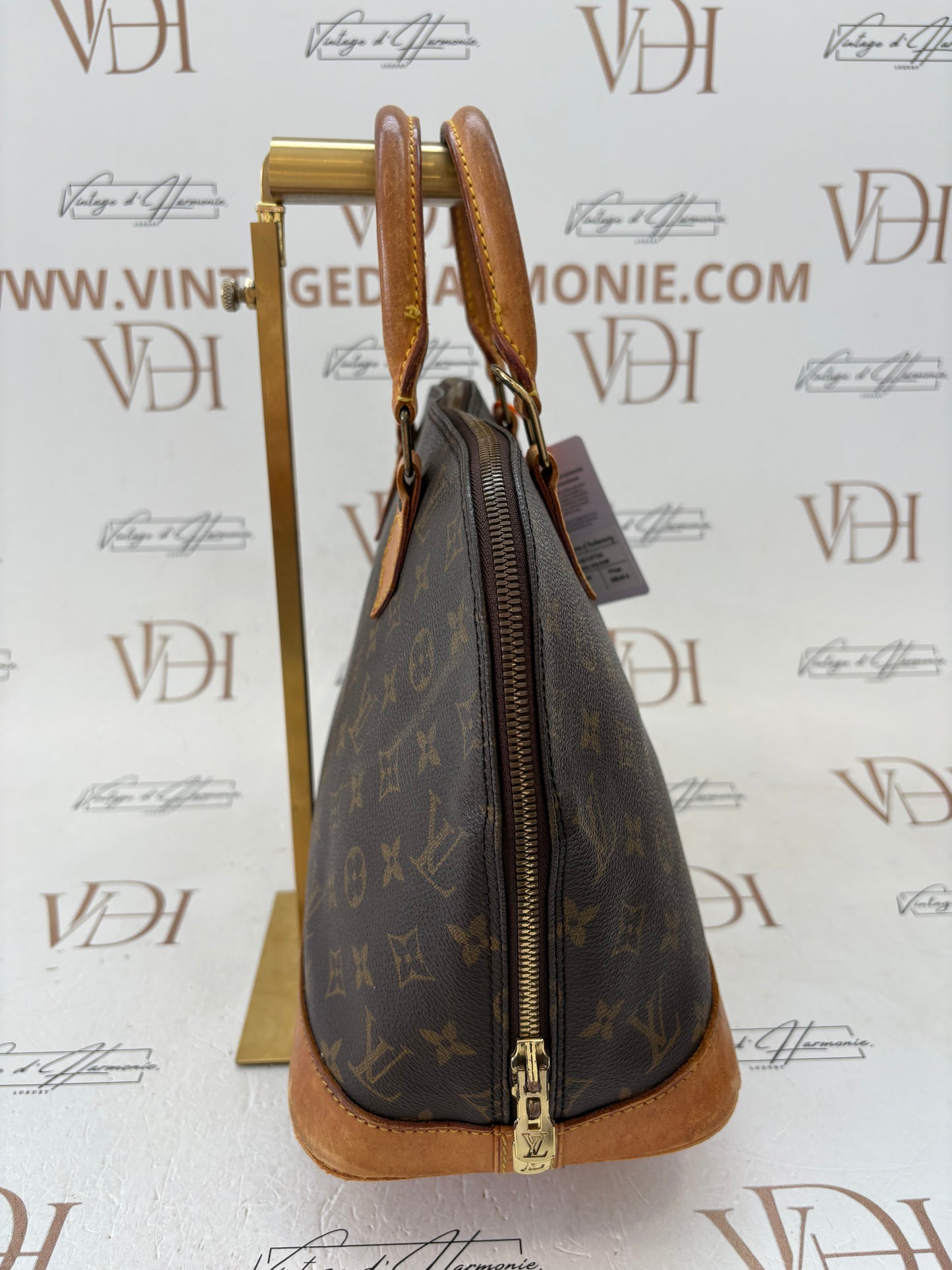 018331 - Louis Vuitton Alma