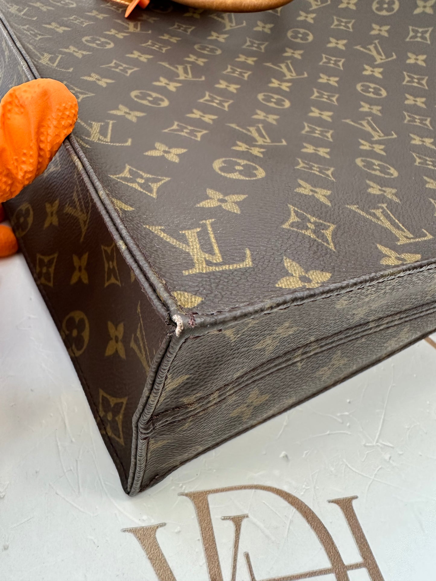 017774 - Louis Vuitton Sac Plat