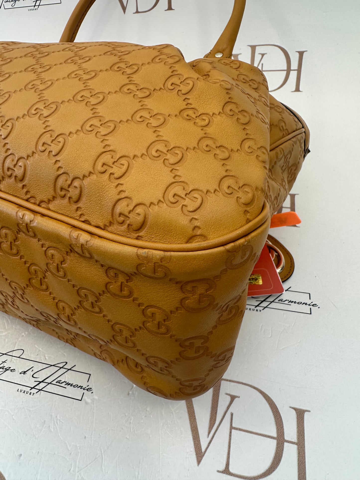 382479 - Gucci Sukey