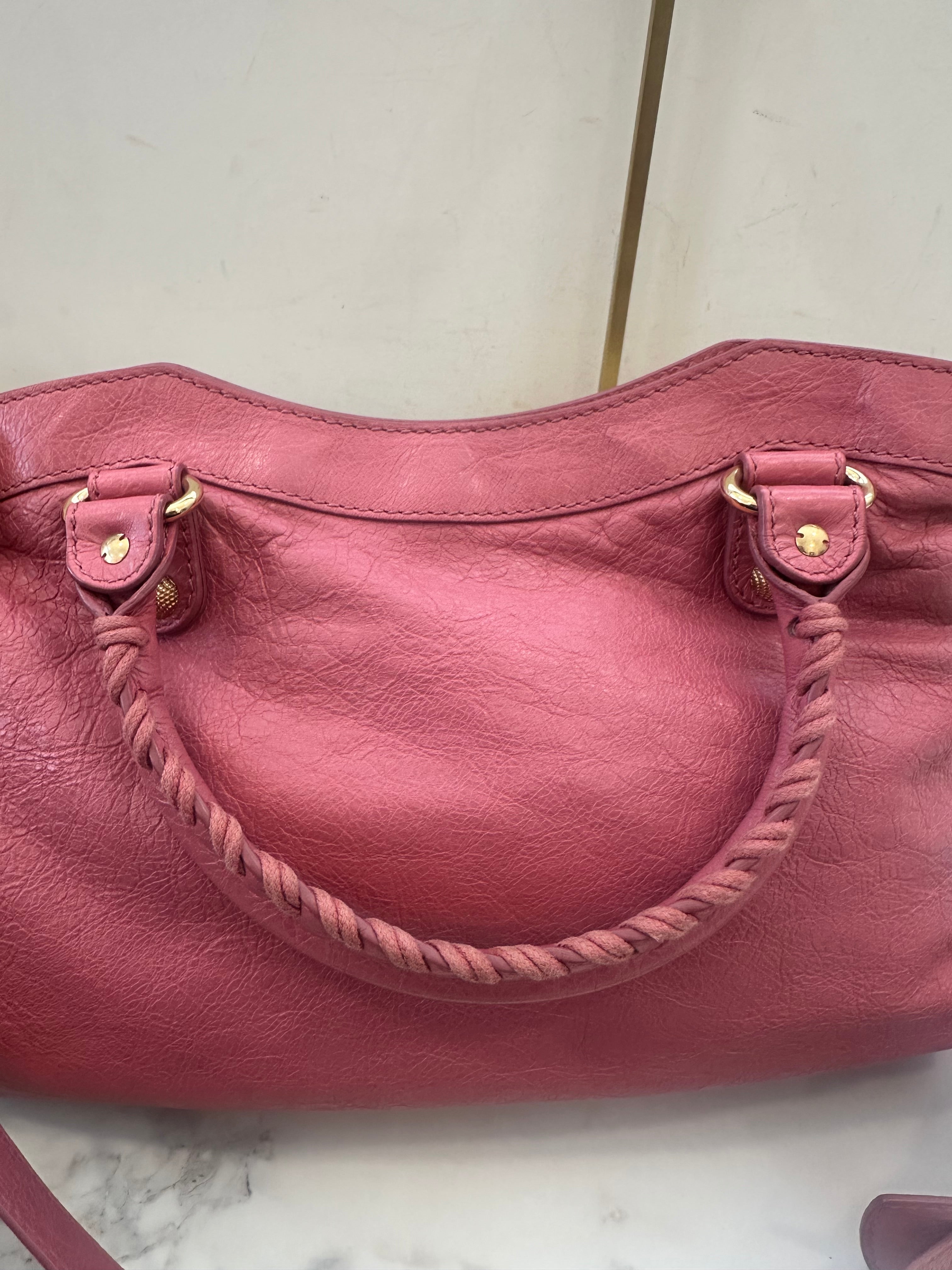 Balenciaga Giant City