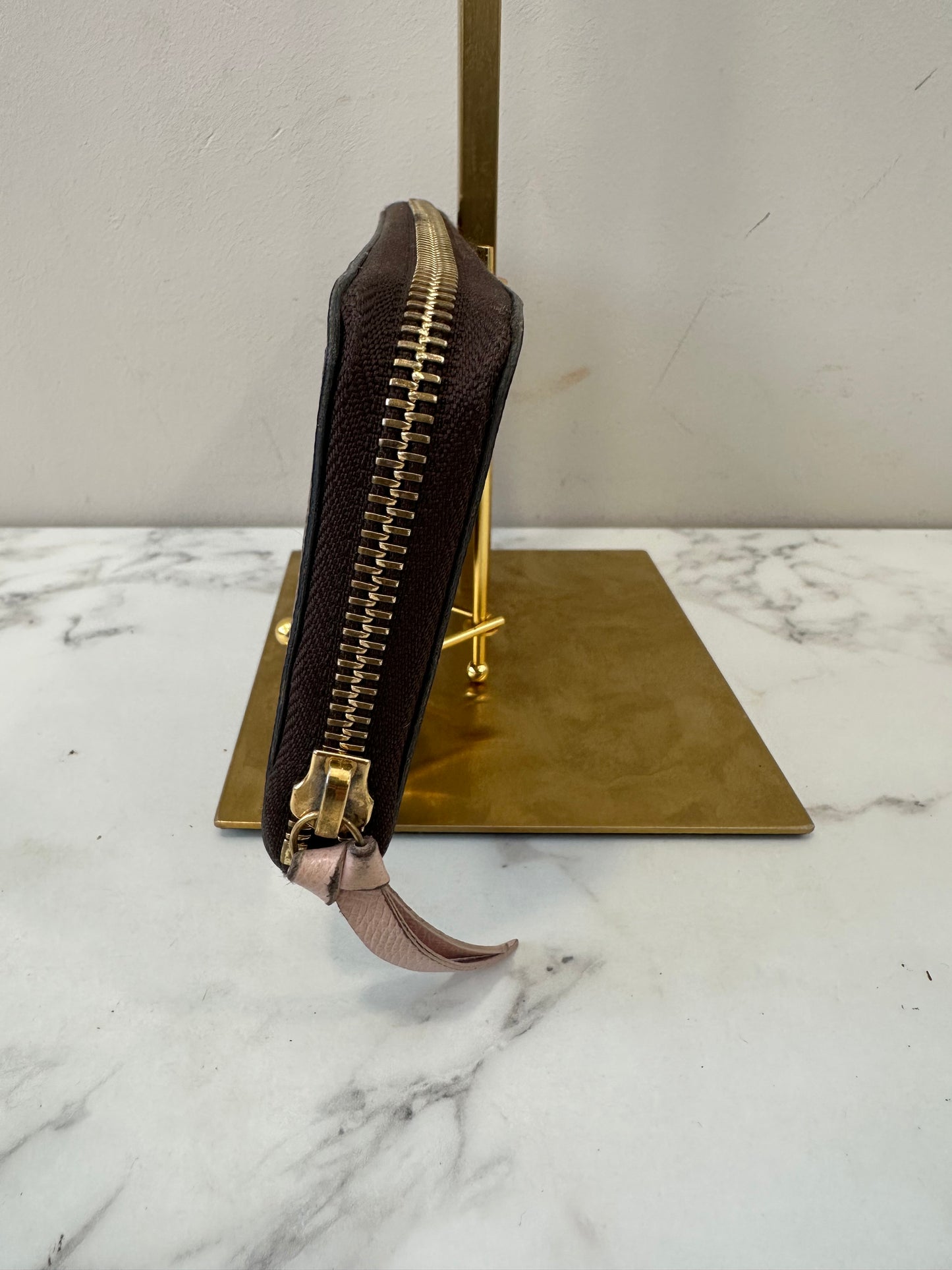 Louis Vuitton Tribeca Carre Damier