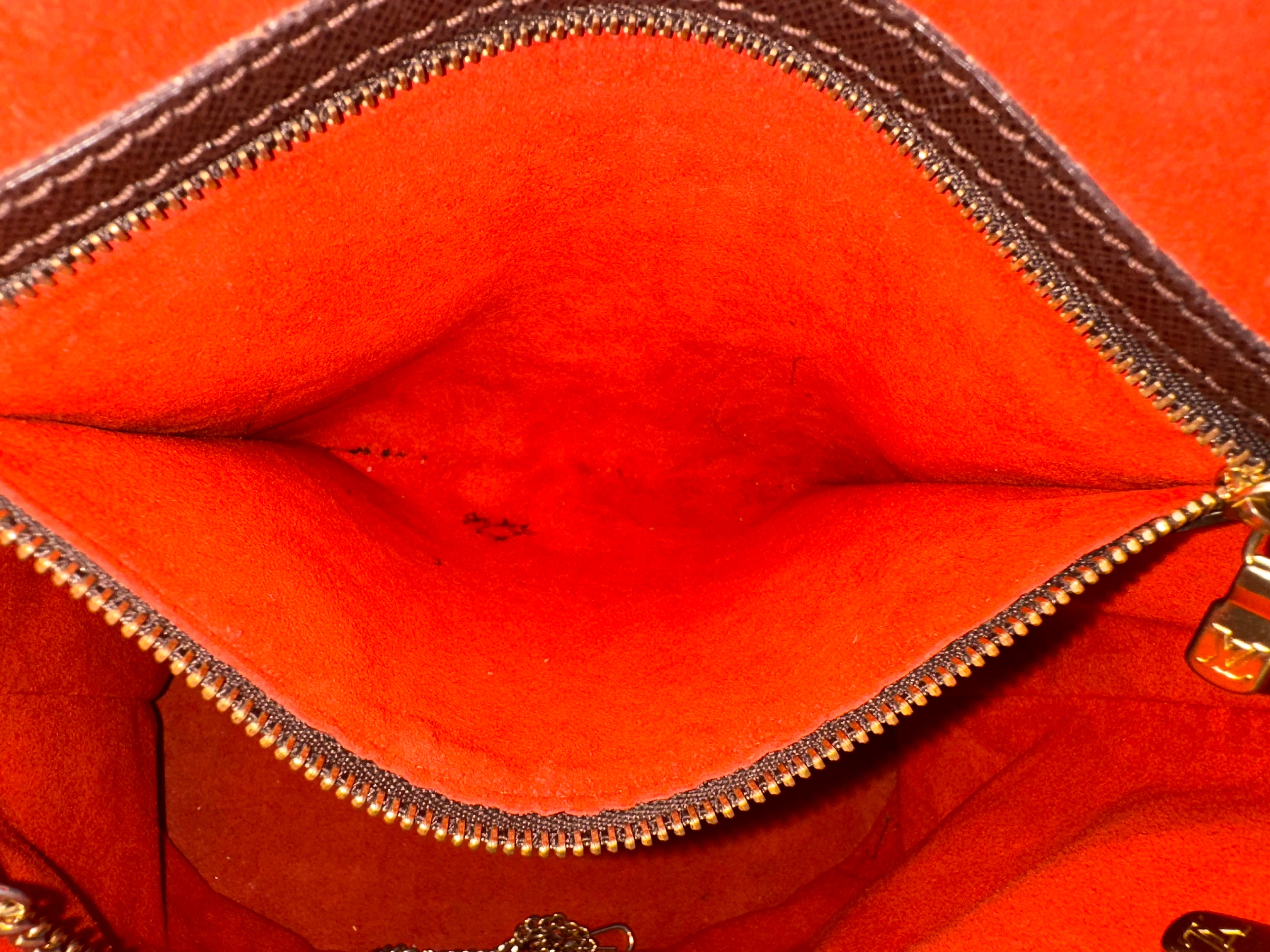 Louis Vuitton Marais