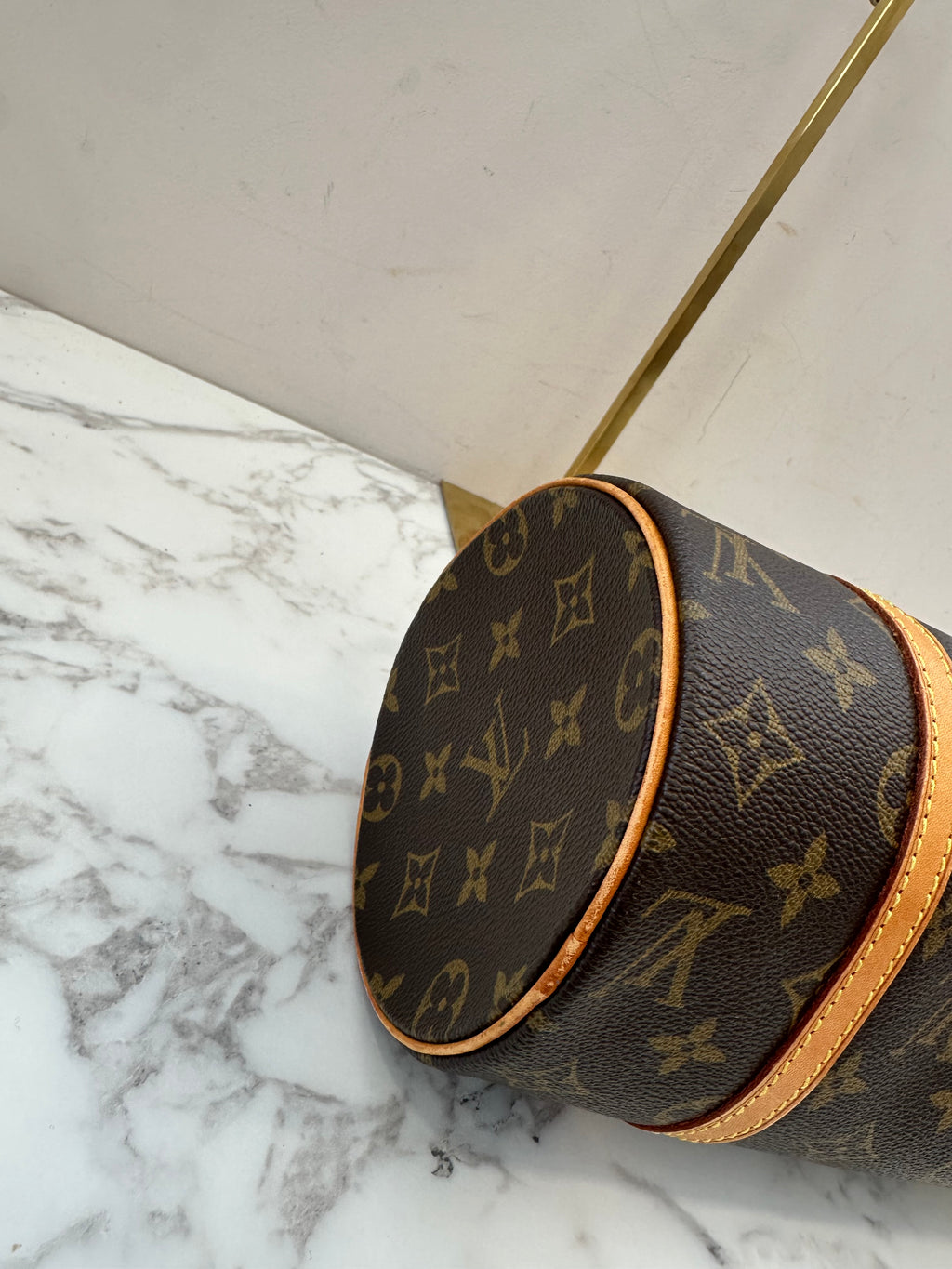 Louis Vuitton Papillon 26