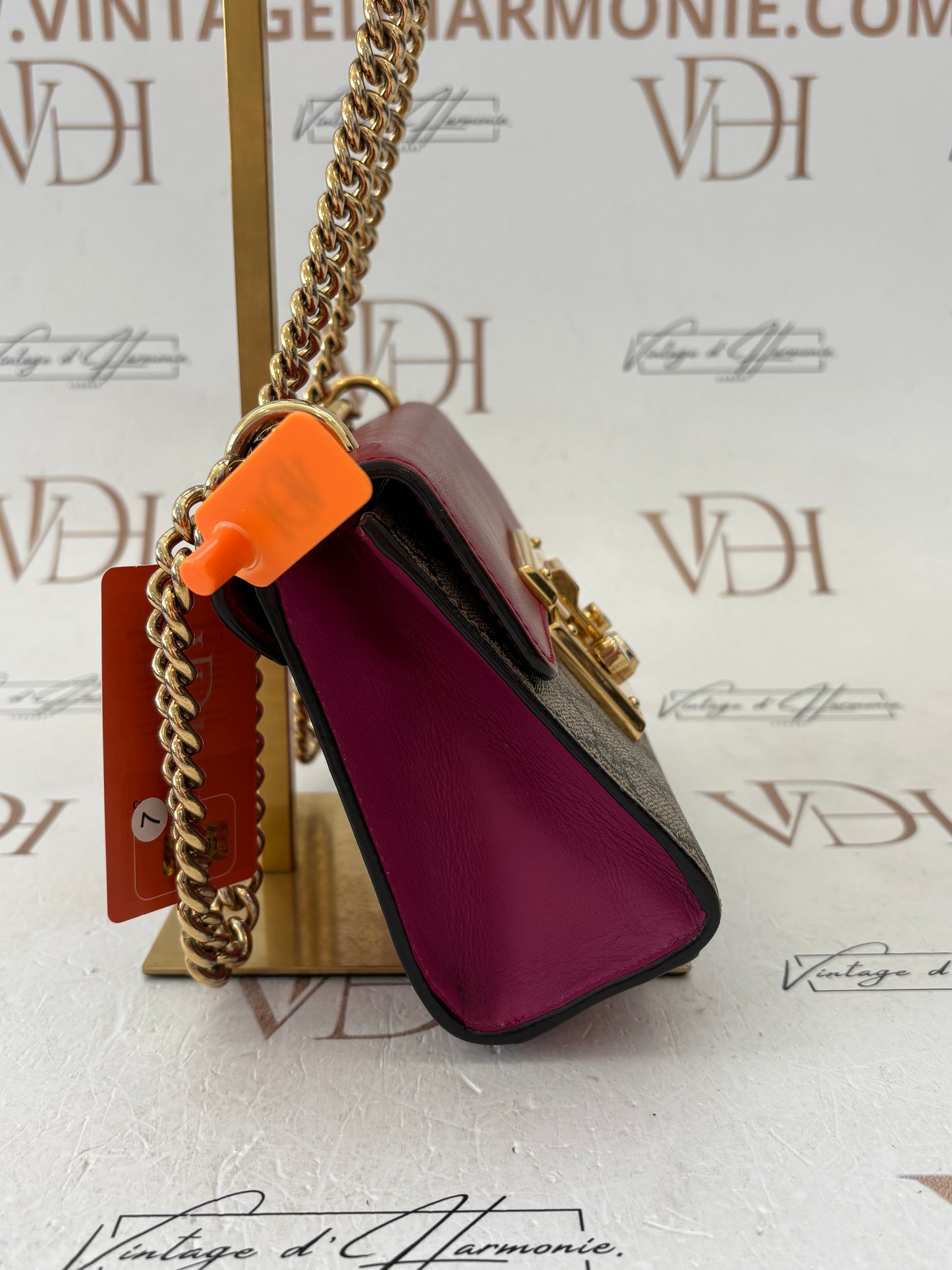201451 - Gucci Padlock