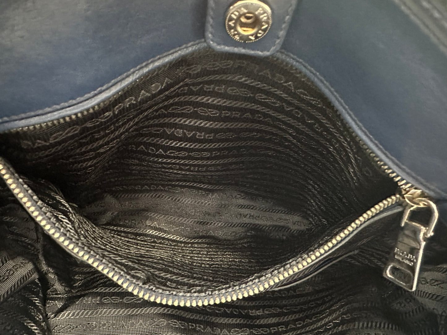 382287 - Prada Blue