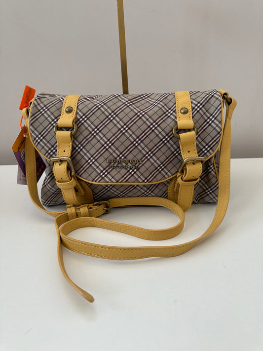 Burberry Blu Lable