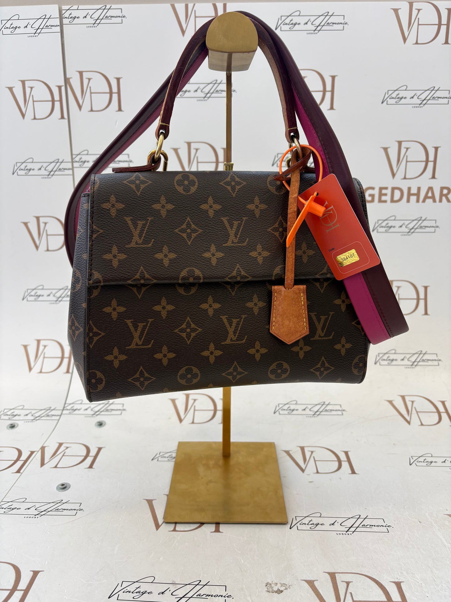 384167 - LV Cluny