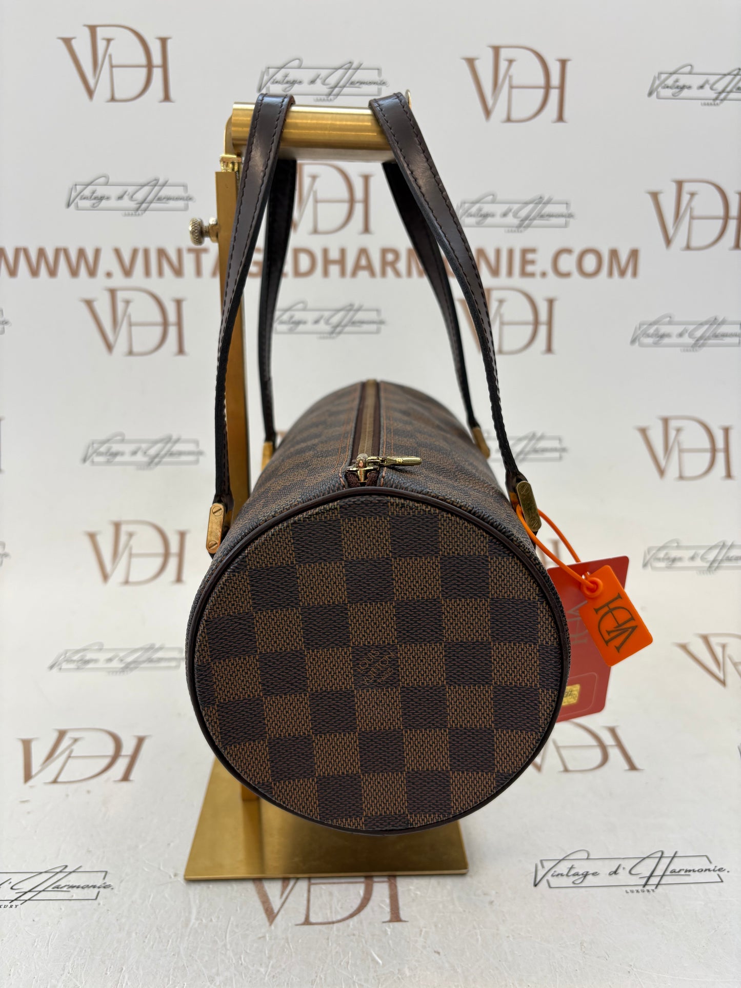018397 - Louis Vuitton Papillon 26