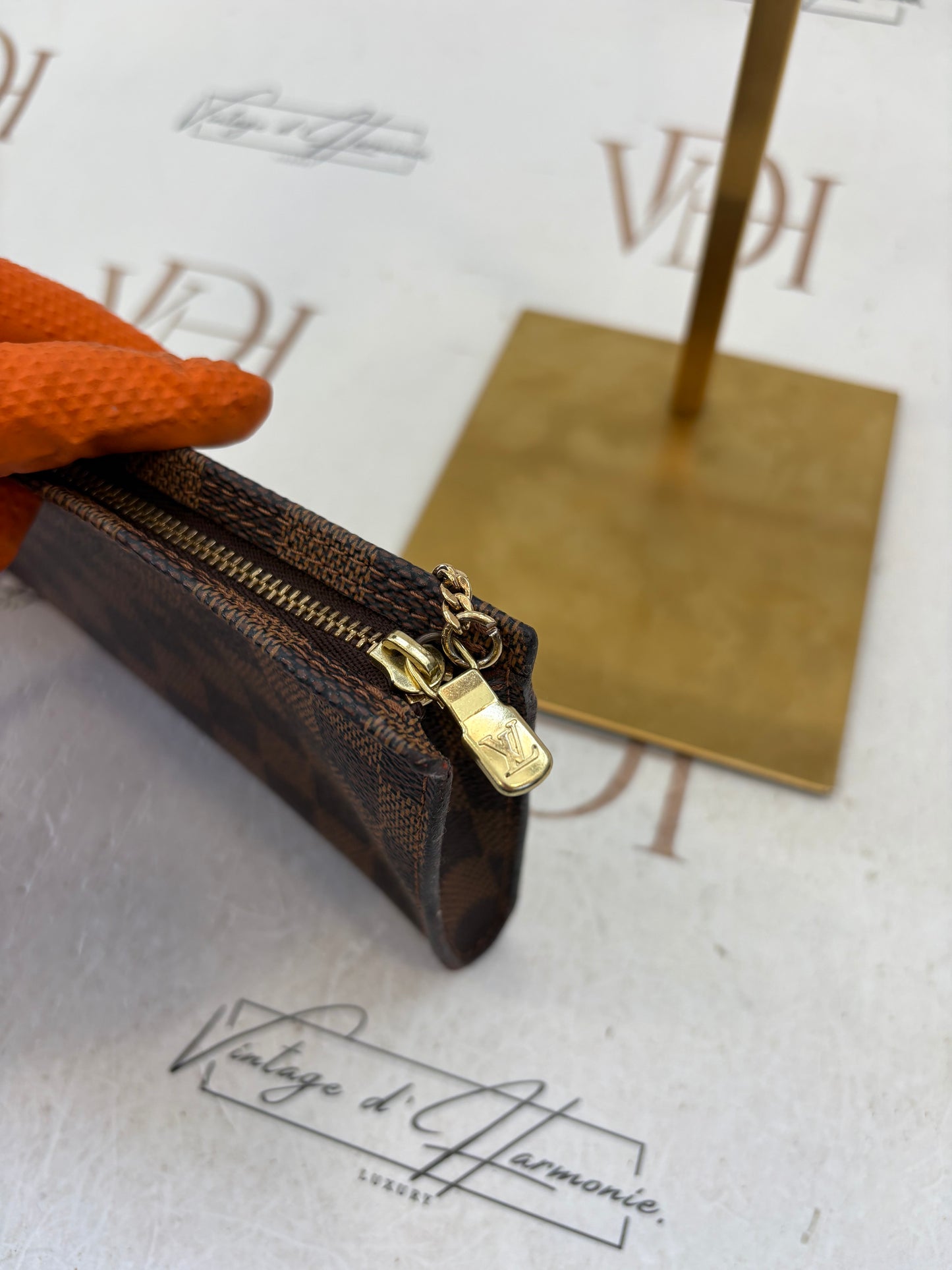 016976 - Louis Vuitton Pochette Marais