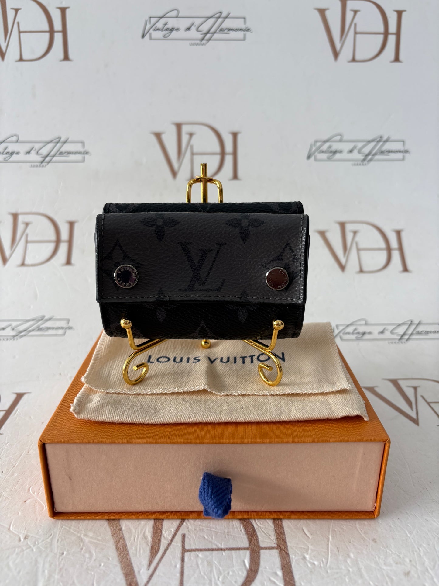 017004 - Louis Vuitton Wallet