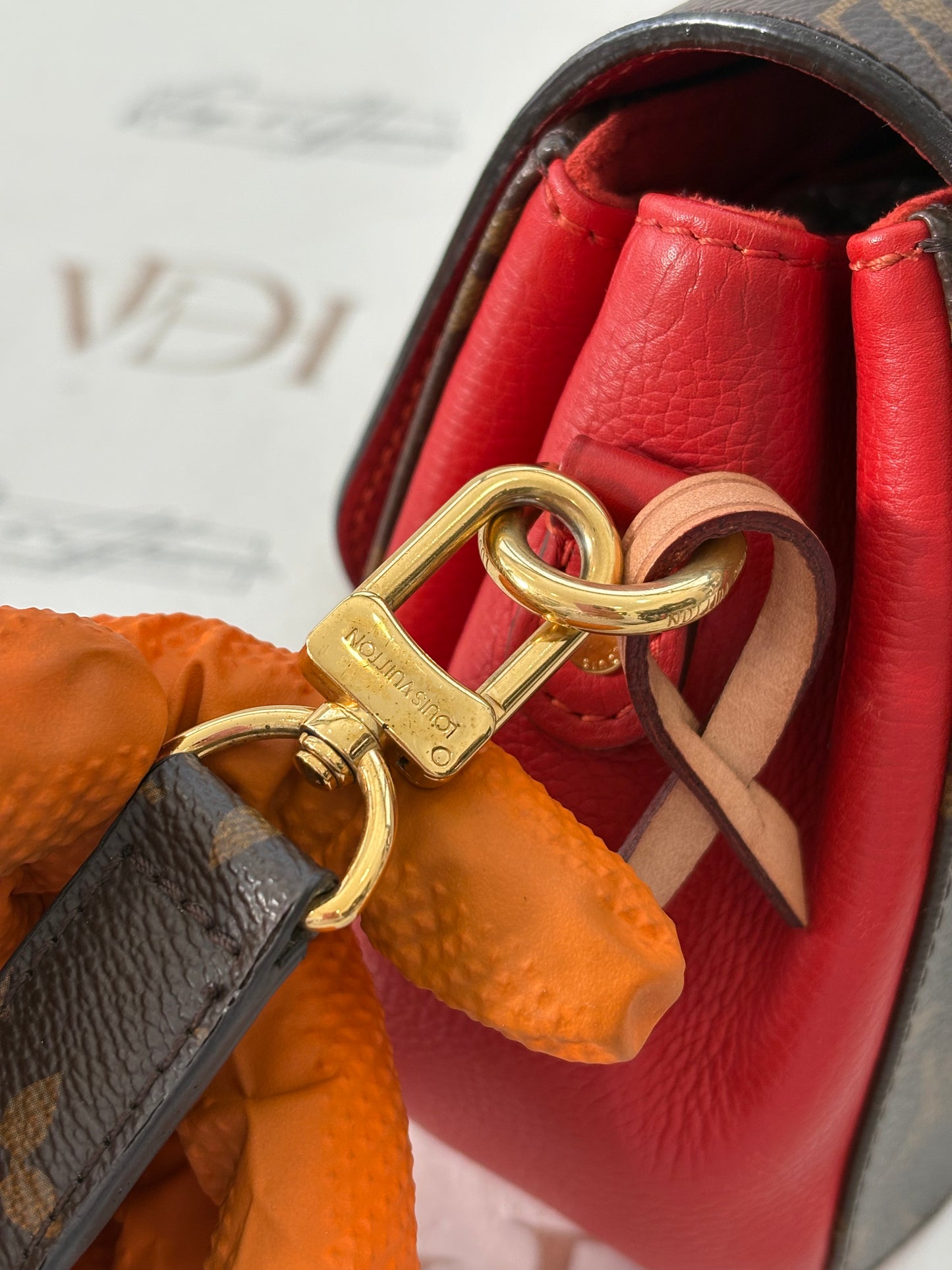 384087 - Louis Vuitton Eden