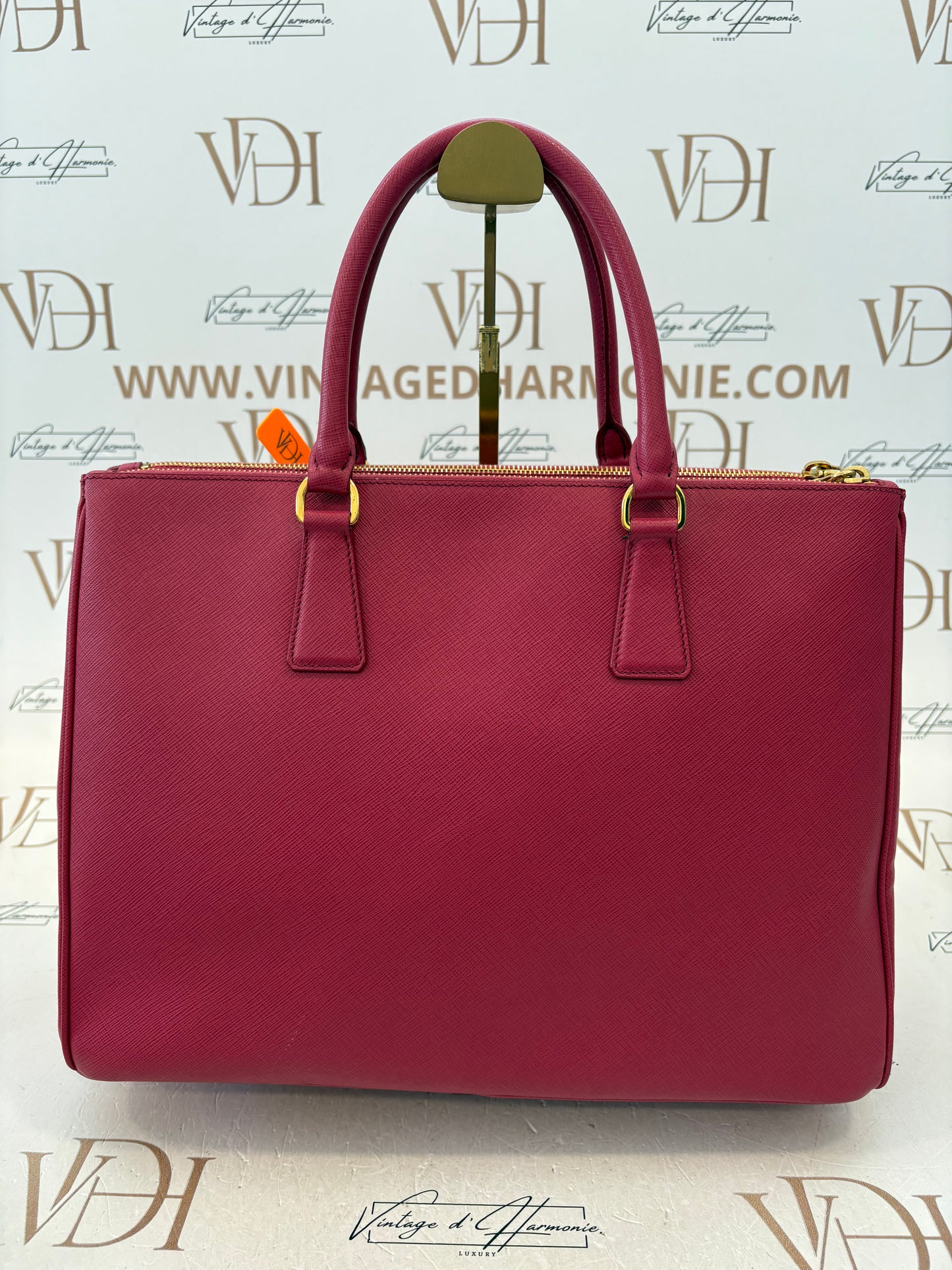 201023 - Prada Galleria Pink