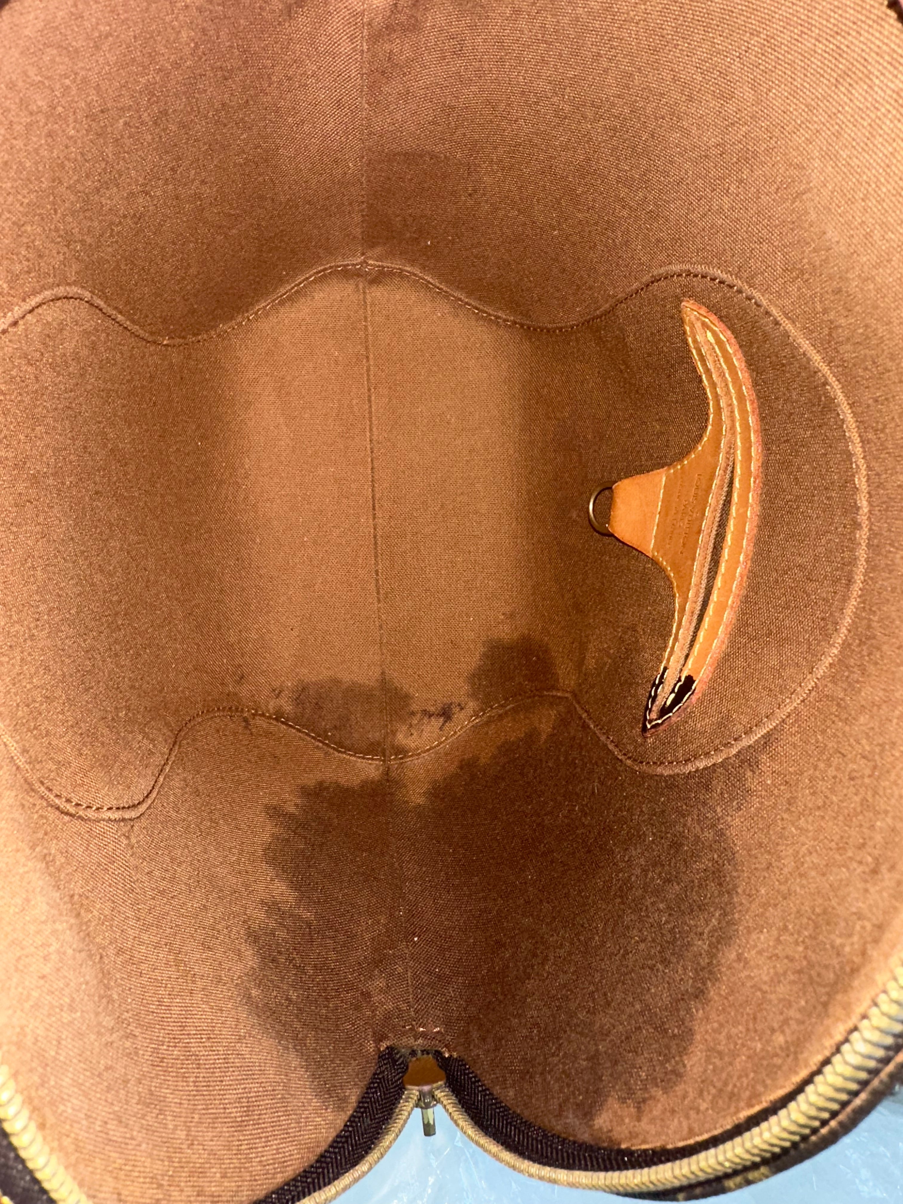 Louis Vuitton Ellipse PM