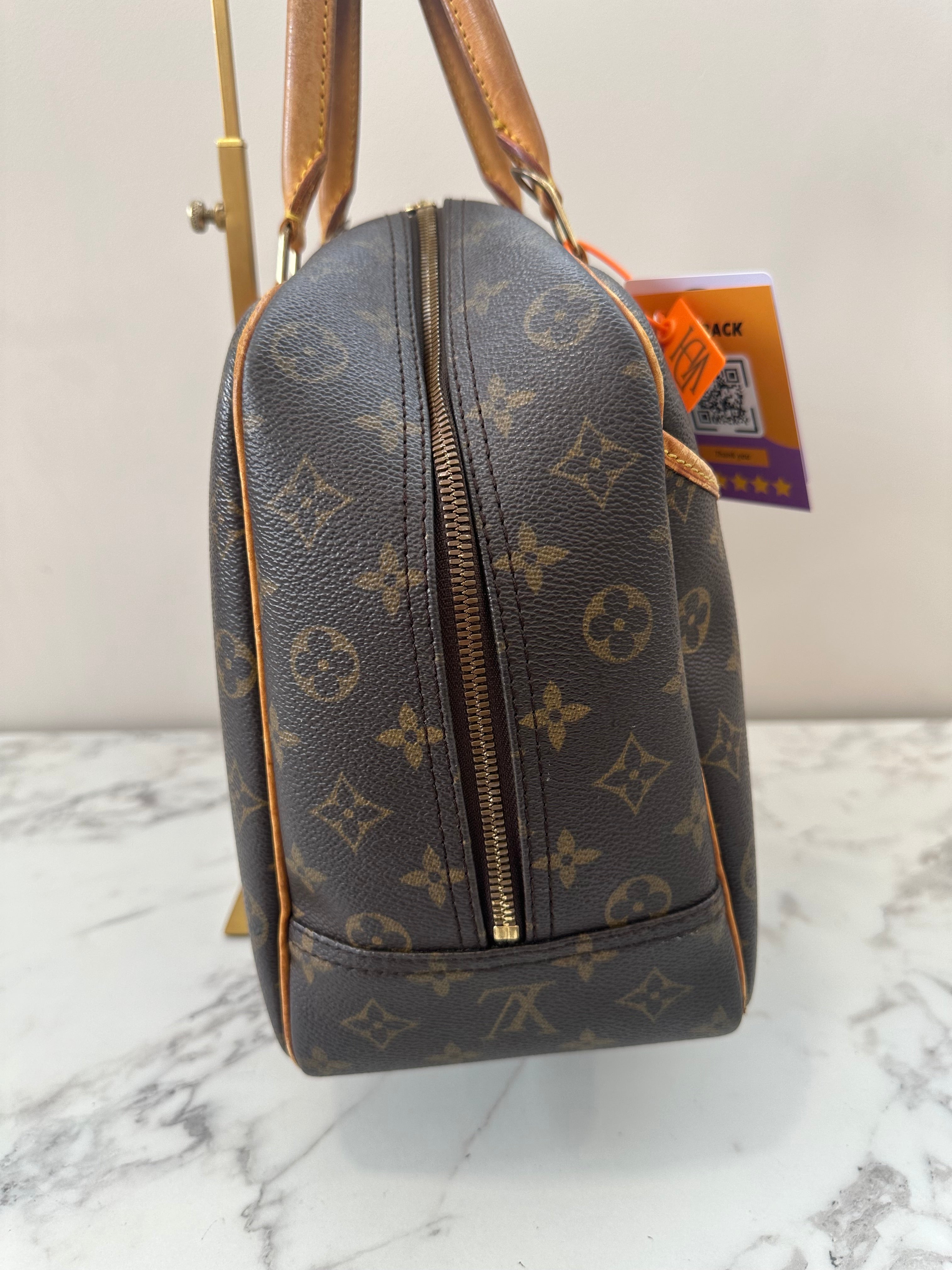 Louis Vuitton Deauville