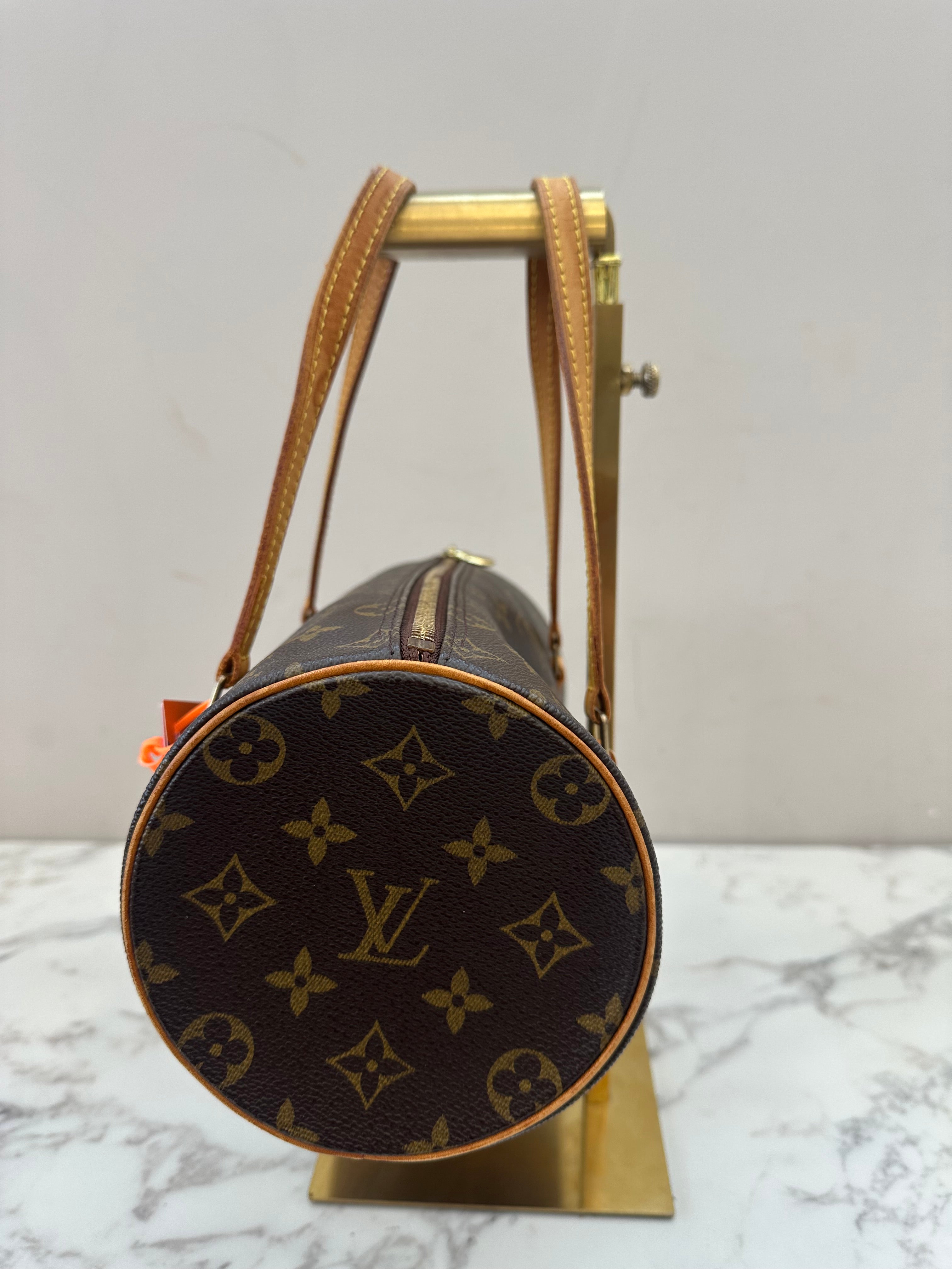 Louis Vuitton Papillon 26