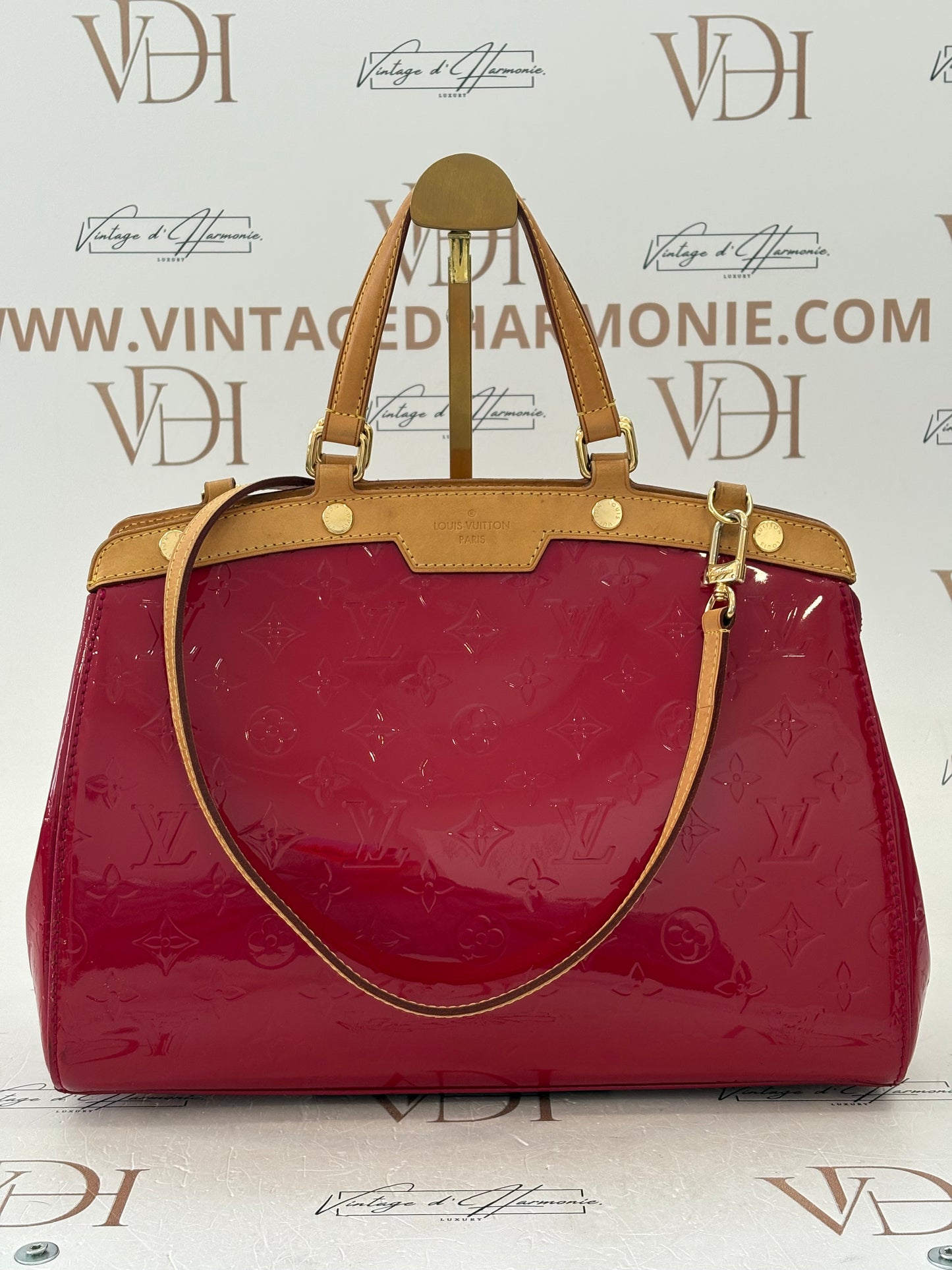 382700 - Louis Vuitton Brea