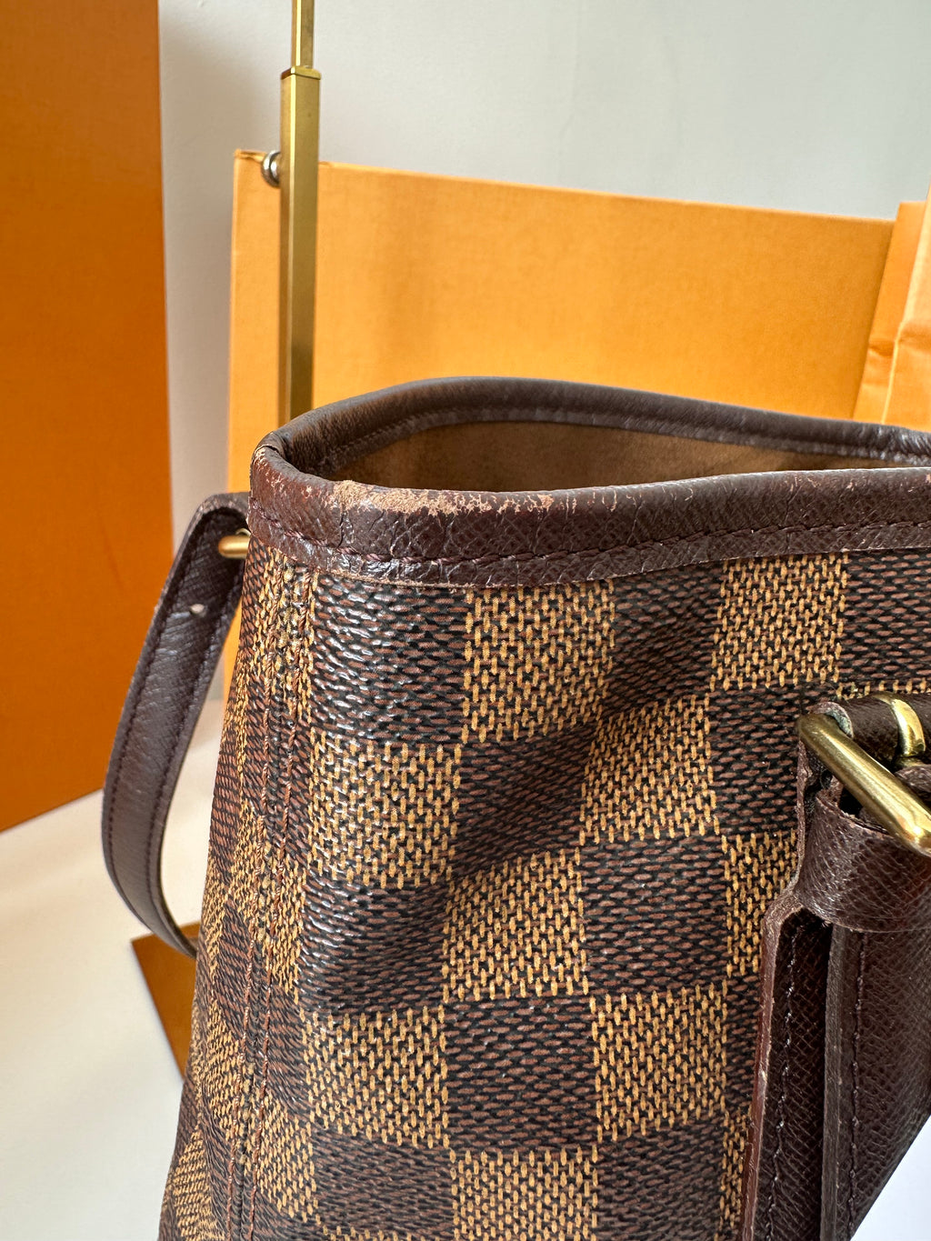 Louis Vuitton Marais