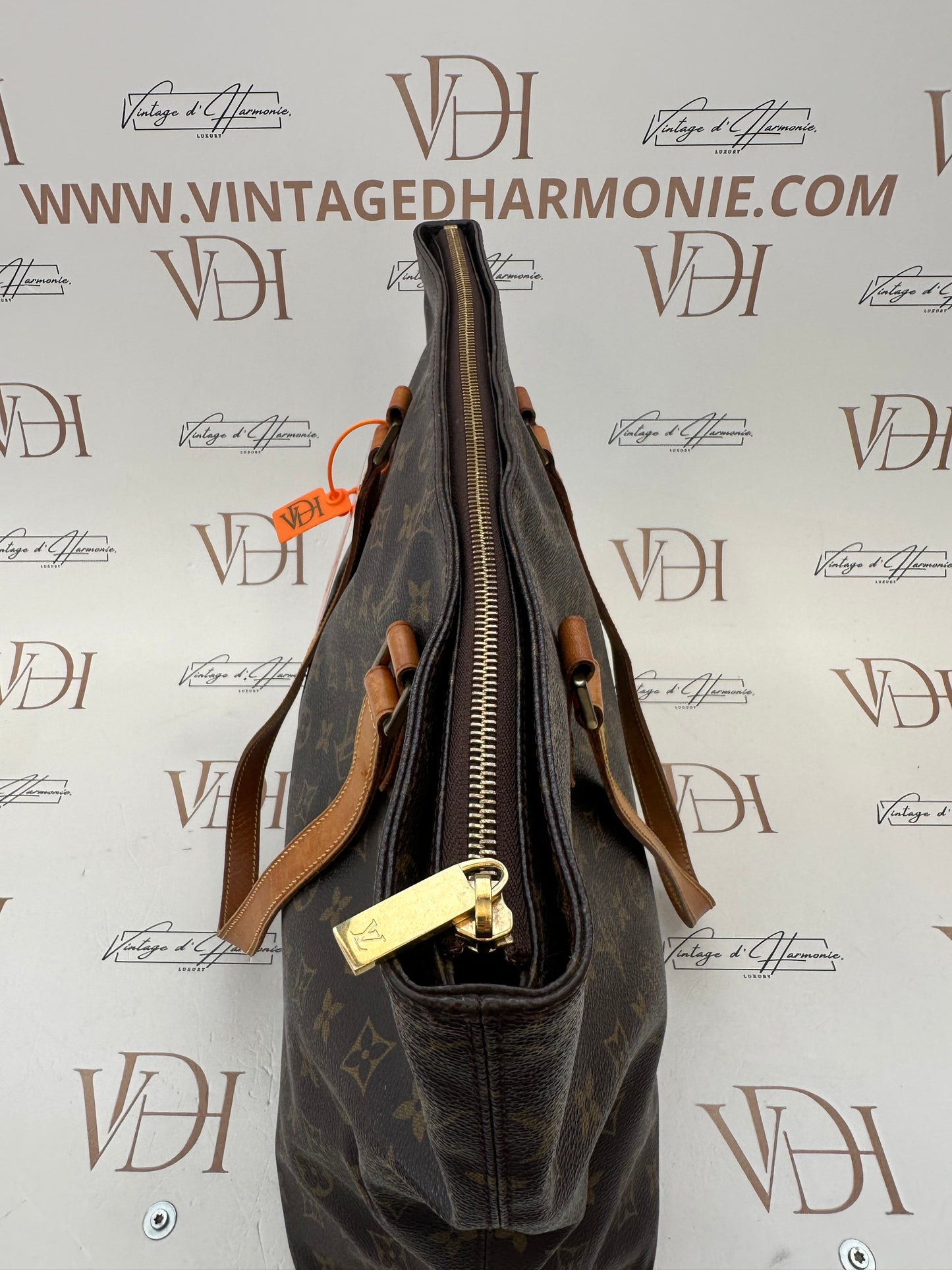 017875 - Louis Vuitton Cabas Mezzo