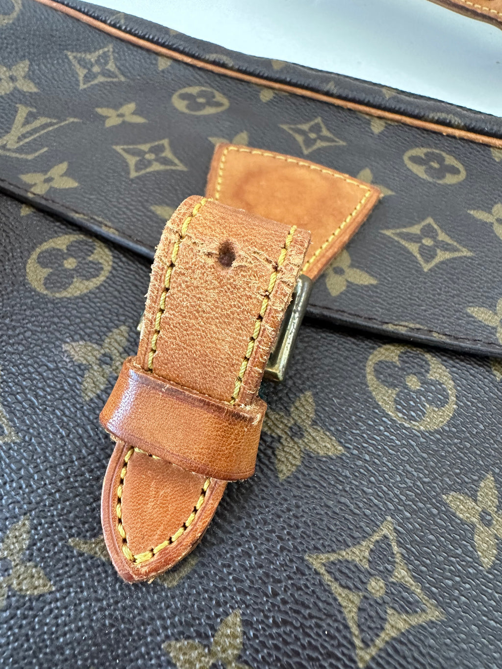Louis Vuitton Jeune Fille