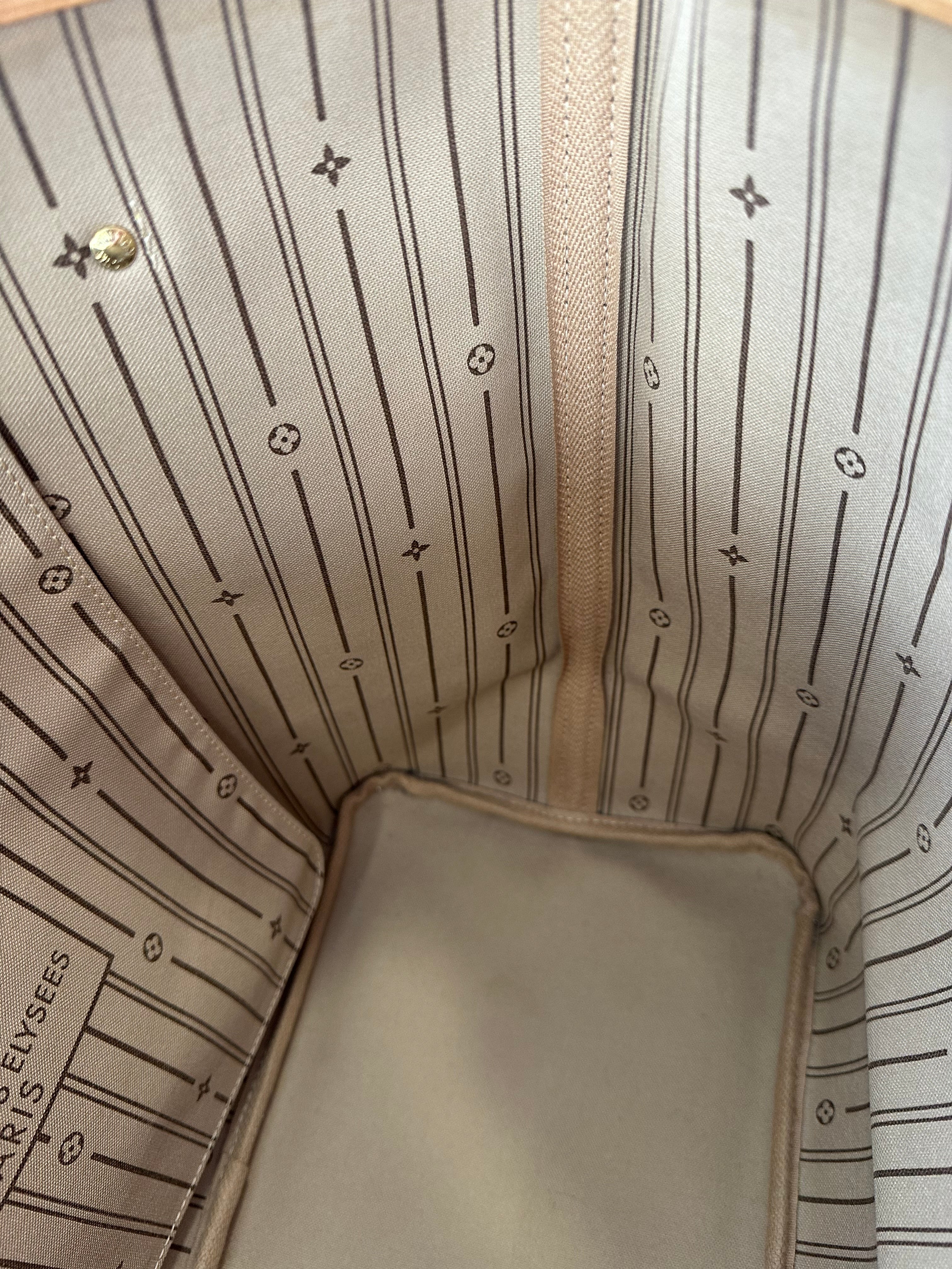 Louis Vuitton Neverfull