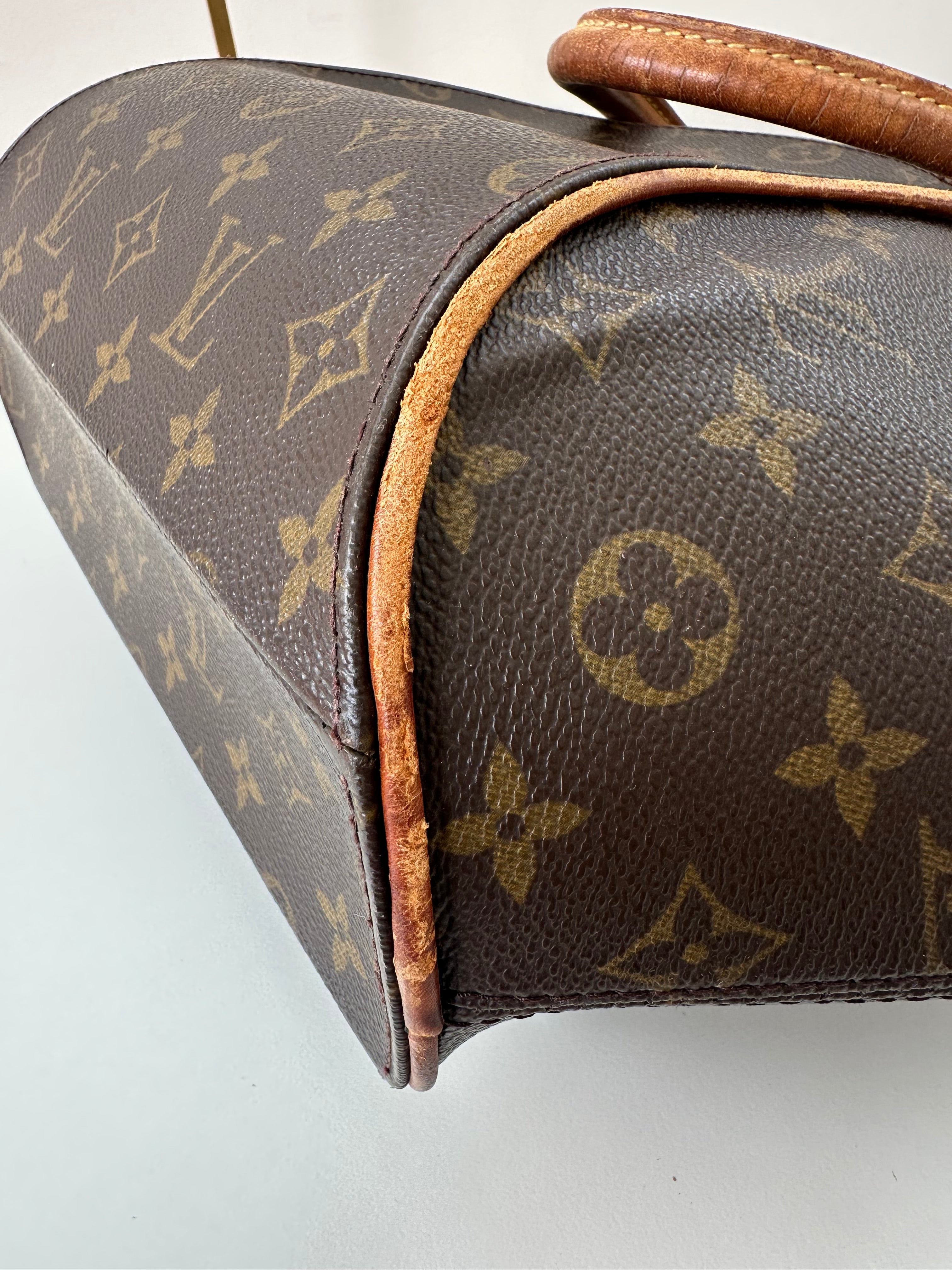 Louis Vuitton Ellipse MM