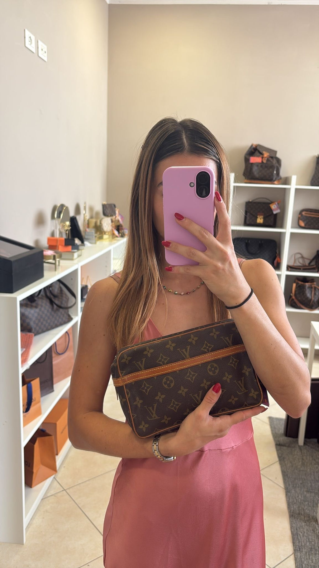 Louis Vuitton Compiegne 23