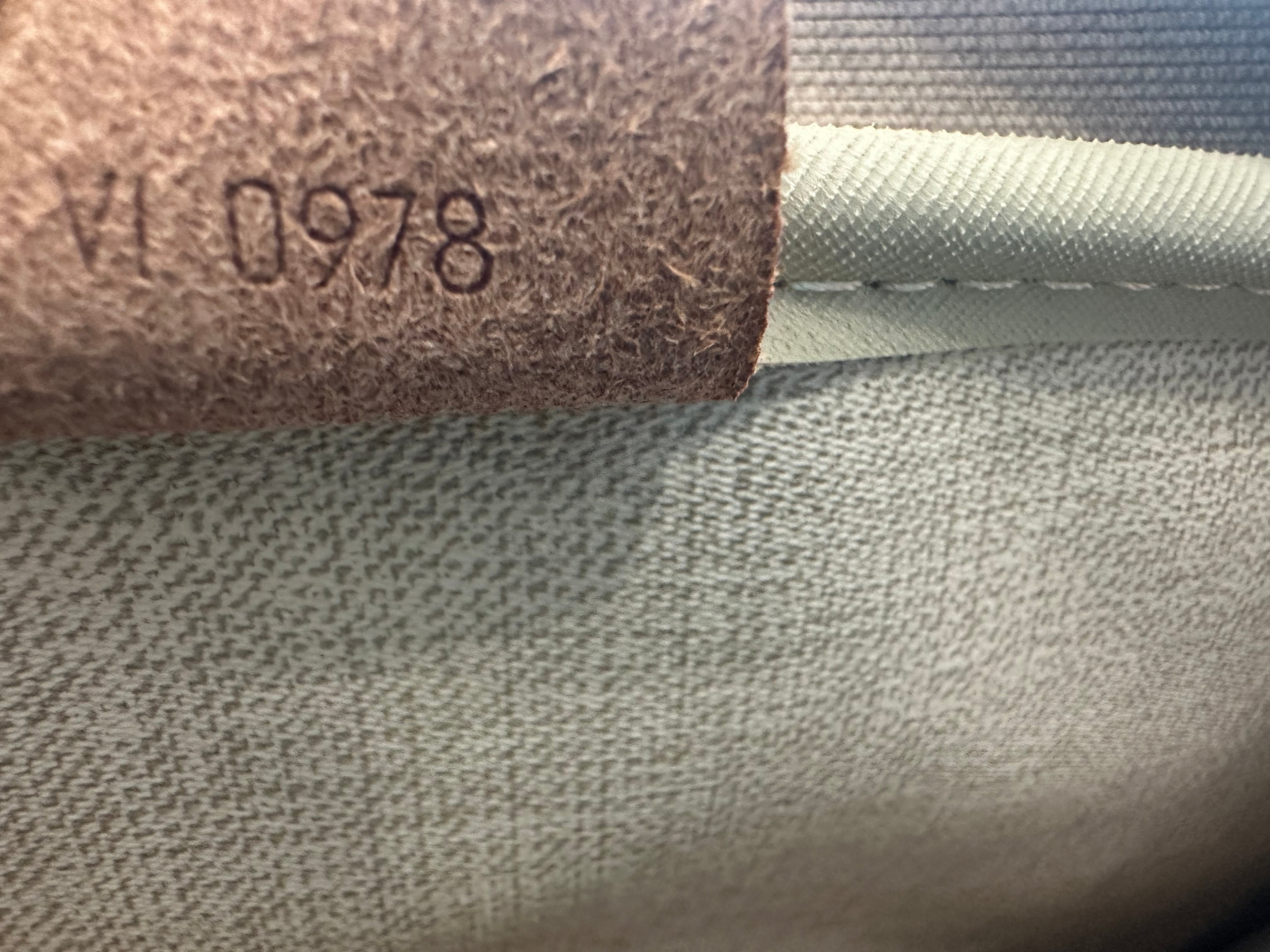 Louis Vuitton Deauville