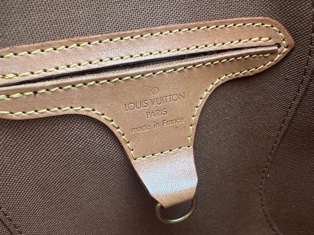 Louis Vuitton Ellipse PM