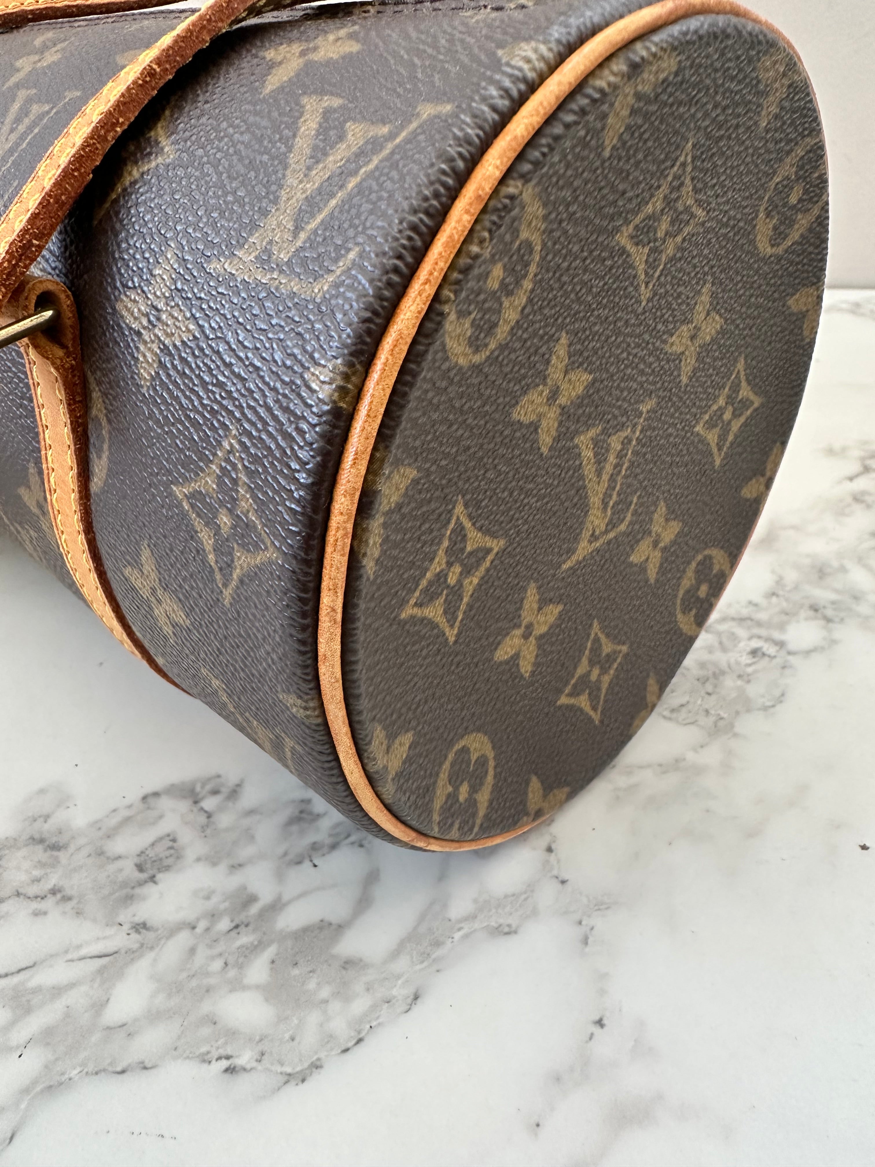 Louis Vuitton Papillon 26