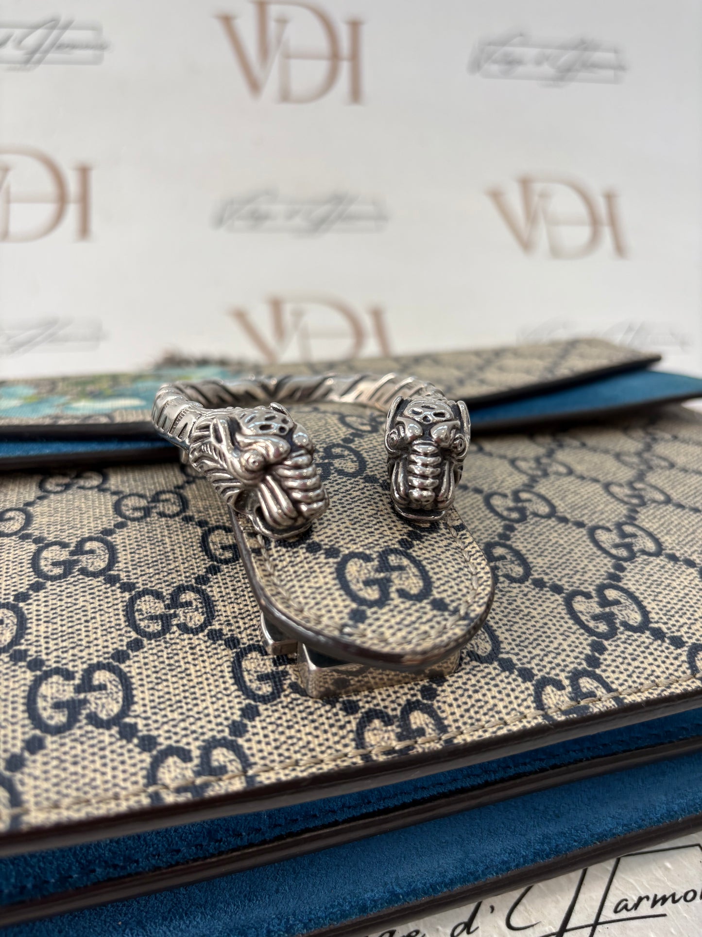 201556 - Gucci Dionysus