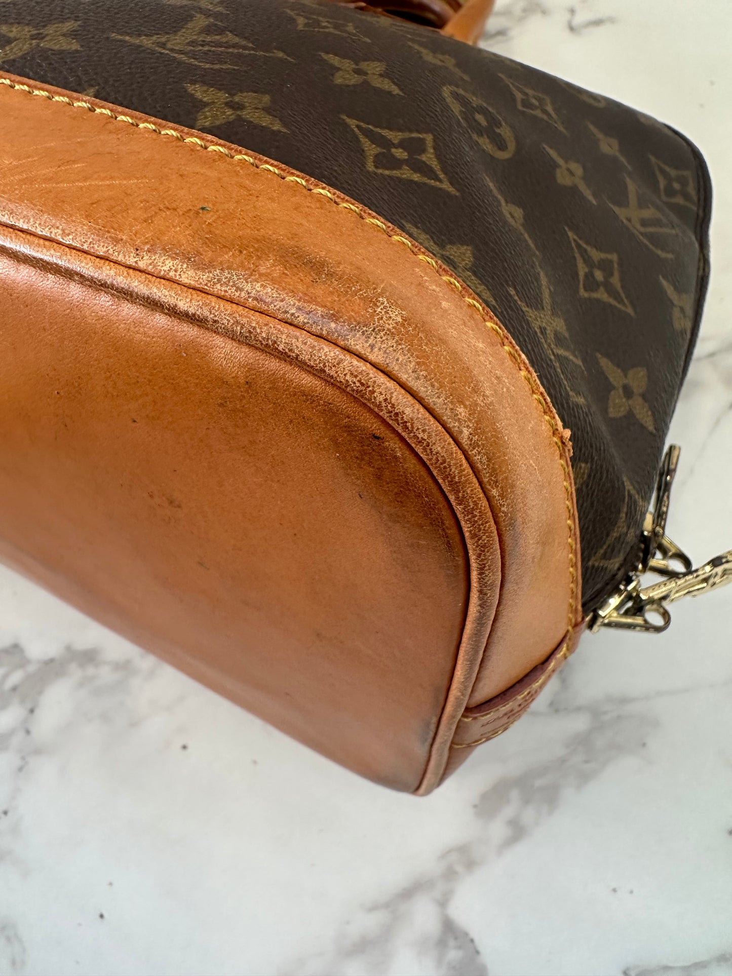 Louis Vuitton Alma