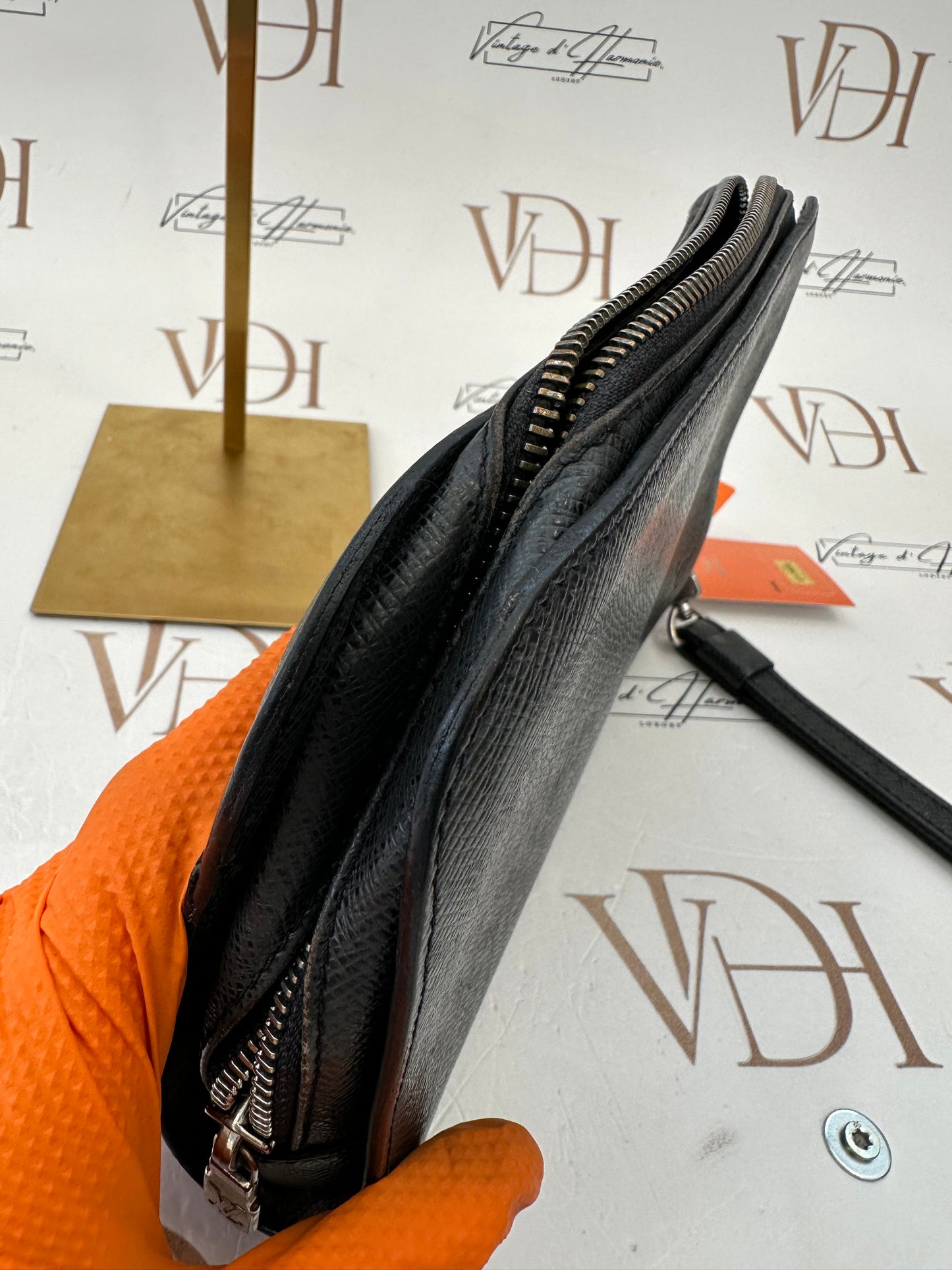 017805 - Louis Vuitton Black Taiga