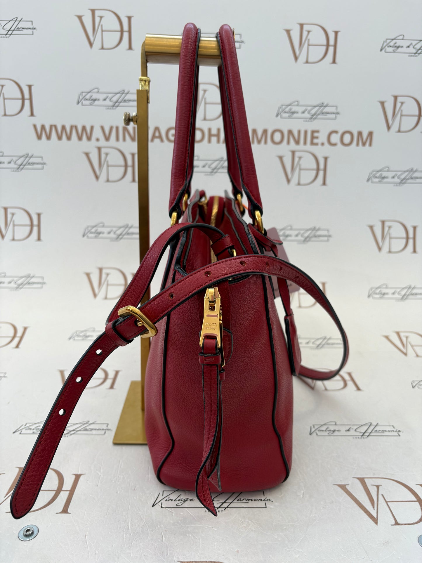 383157 - Prada