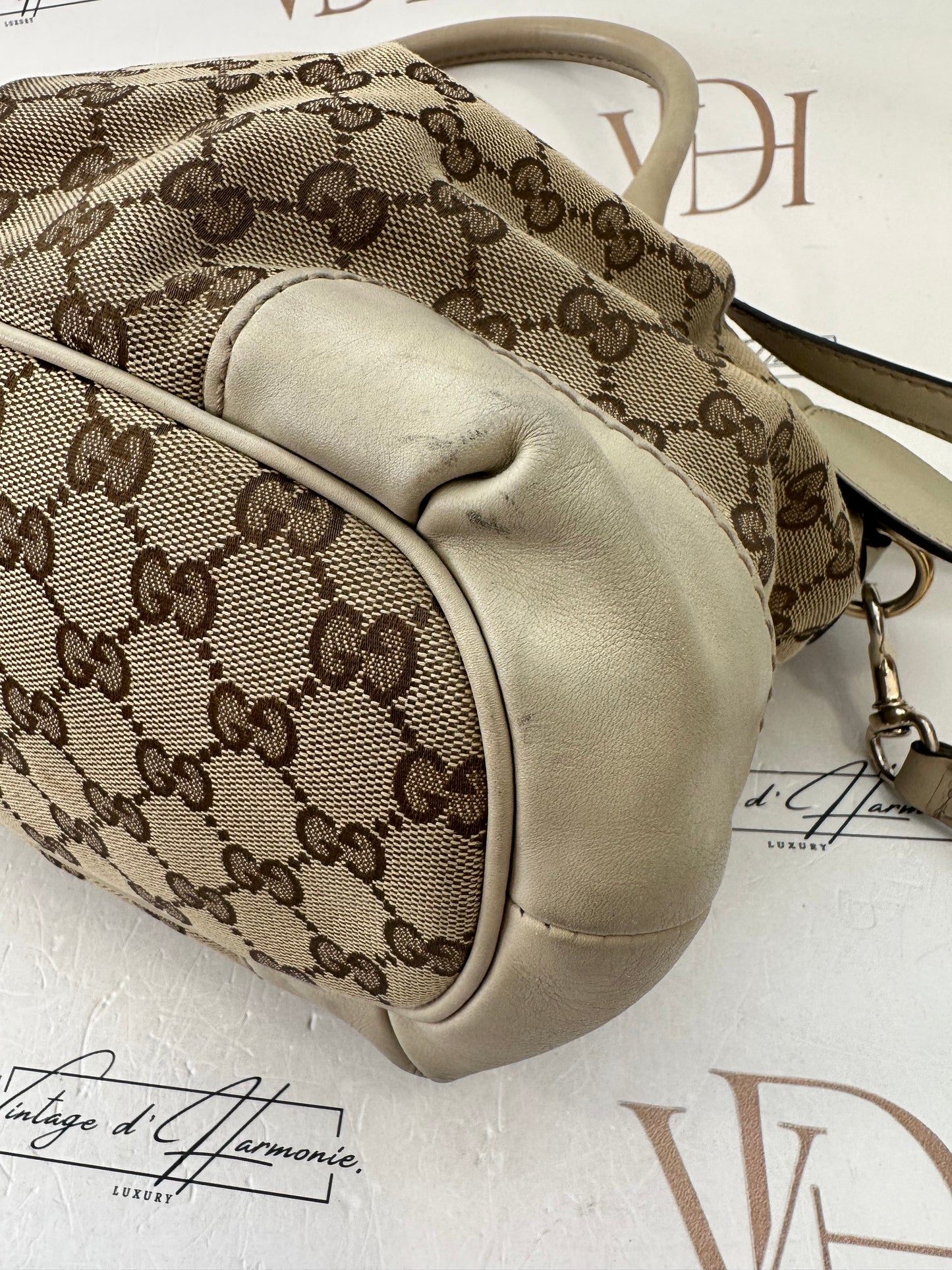 383088 - Gucci Sukey