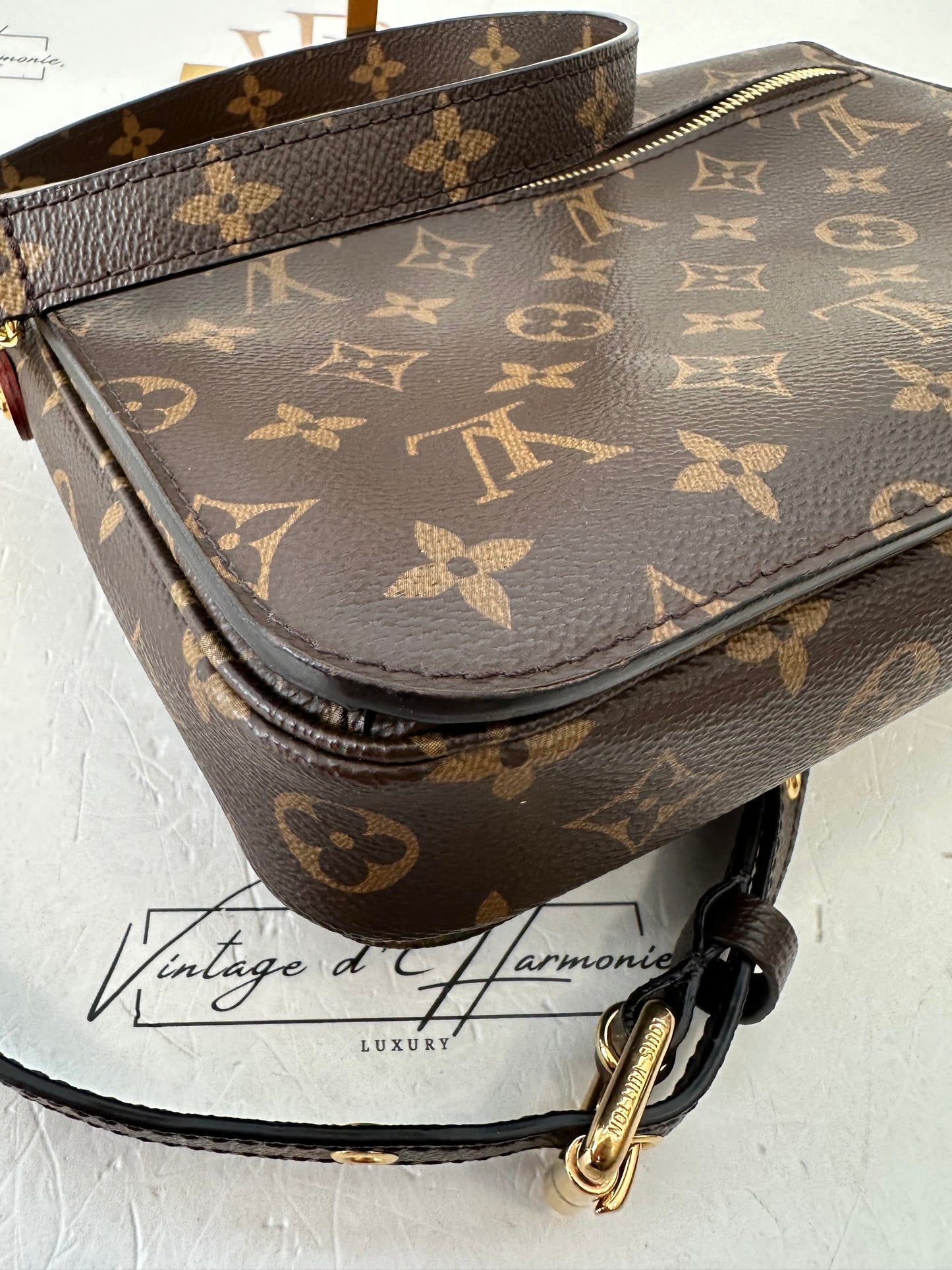 382967 - Louis Vuitton Metis