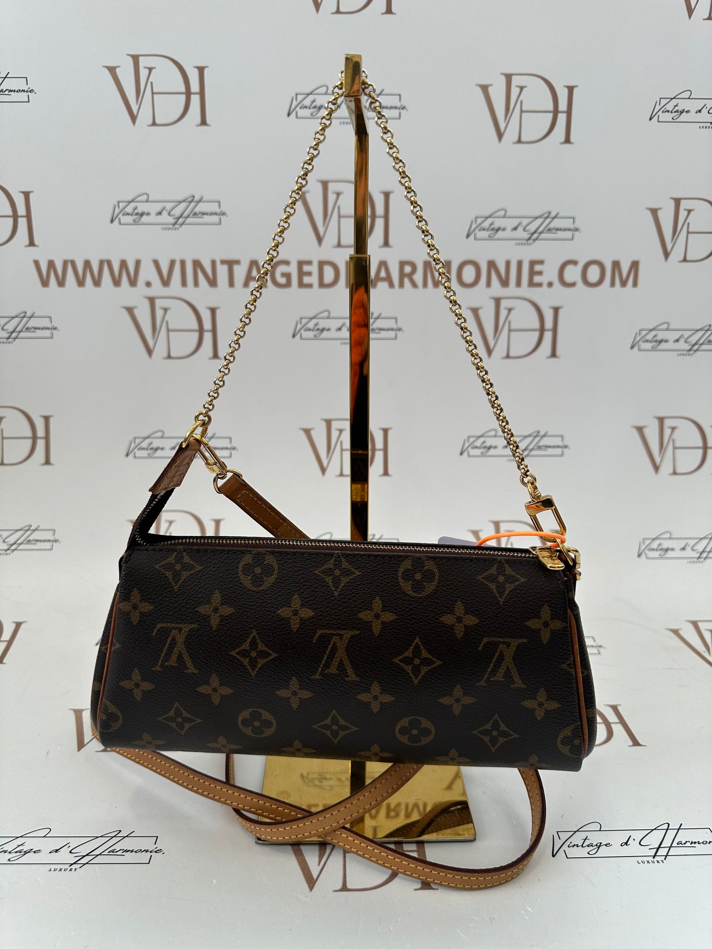 383980 - Louis Vuitton Eva
