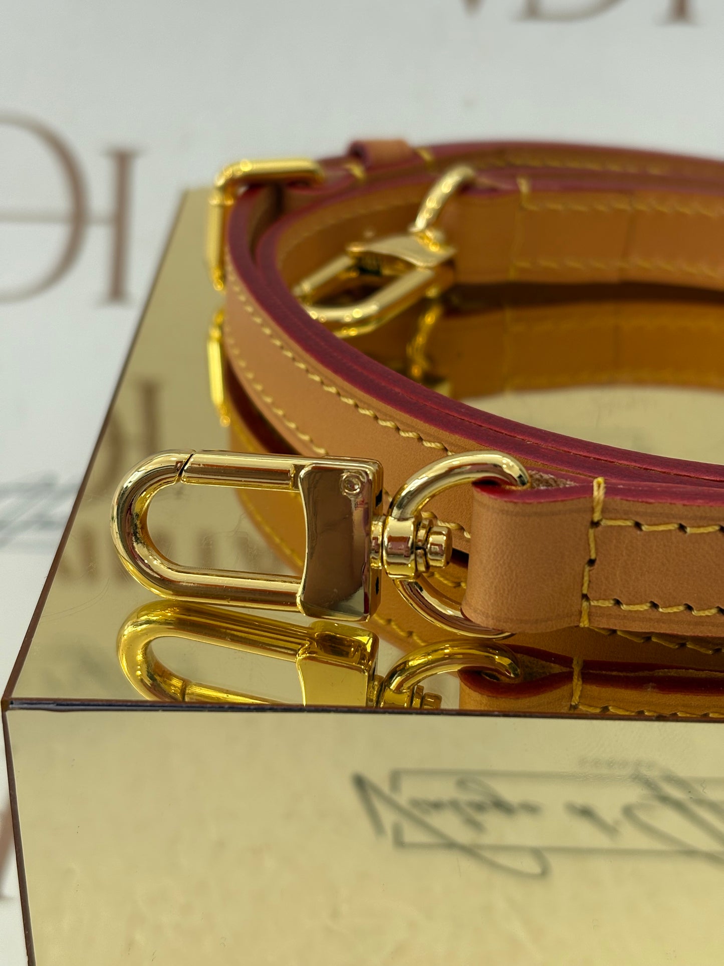 016967 - VDH Tracolla In Vacchetta Vintage