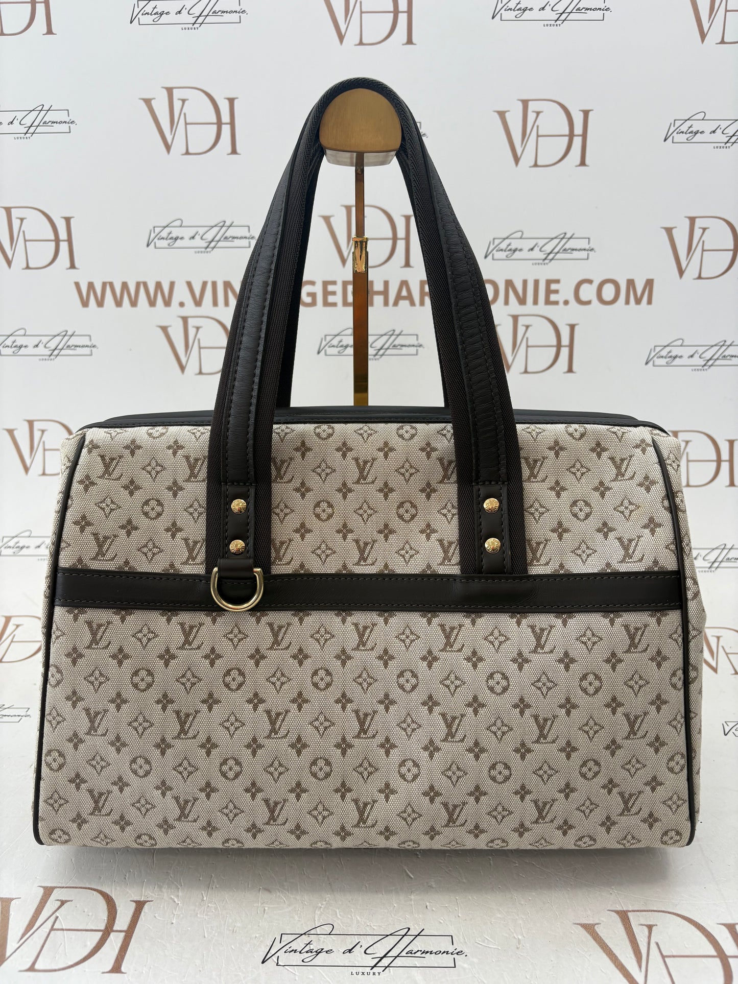 018777 - Louis Vuitton Khaki Mini Josephine GM