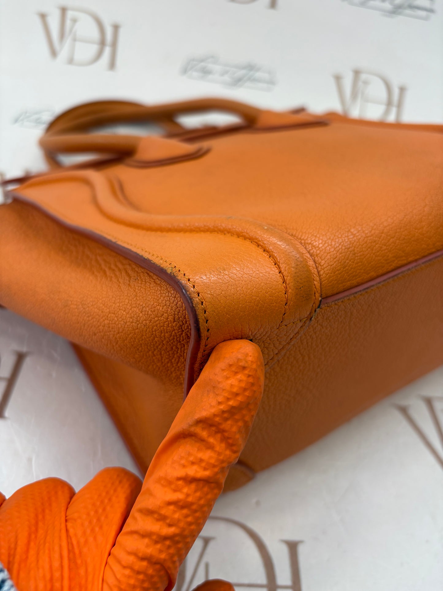383397 - Céline Luggage