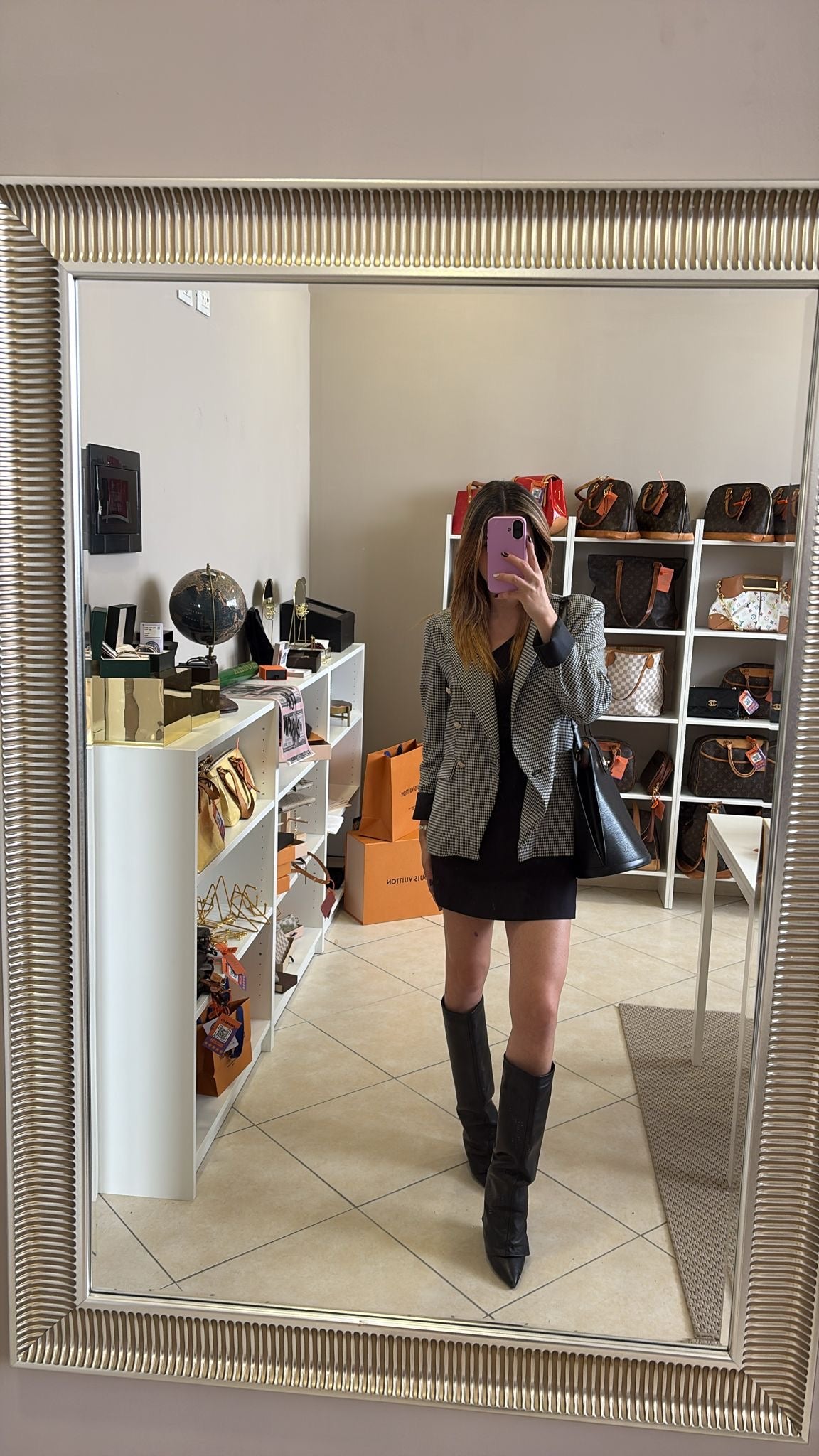 Louis Vuitton Black Epi Cluny