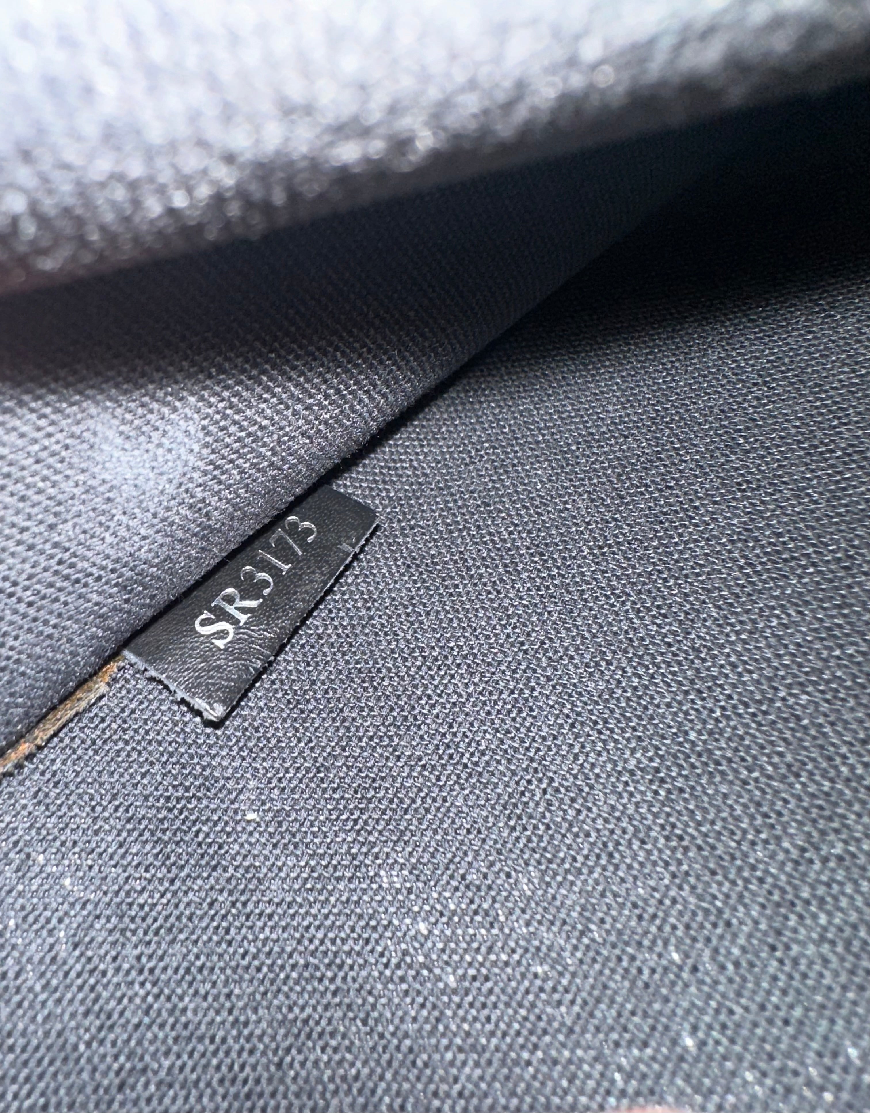 Louis Vuitton Jour Graphite