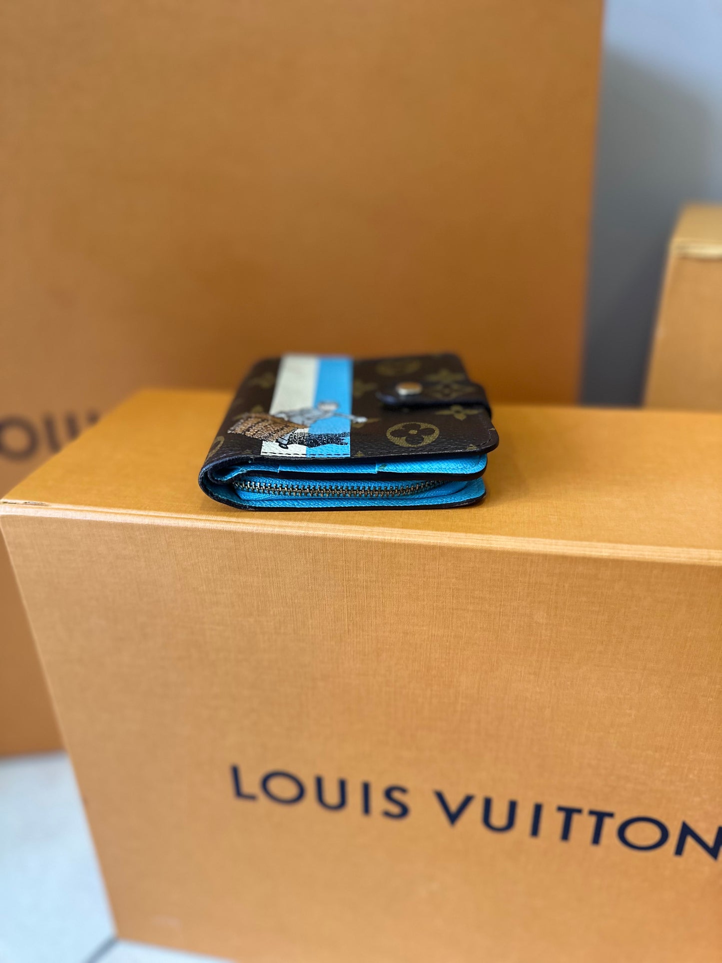 Louis Vuitton Wallet Groom