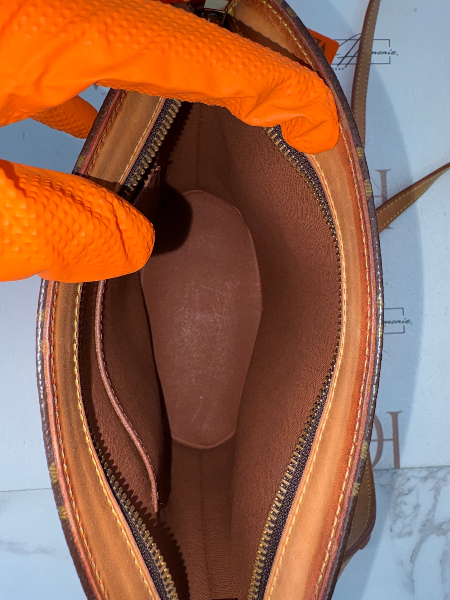 018643 - Louis Vuitton Drouot