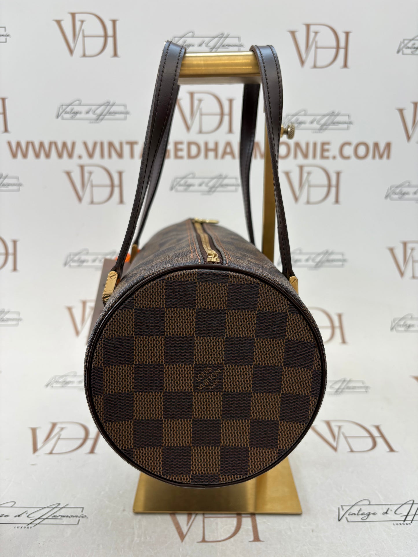 018893 - Louis Vuitton Papillon 26