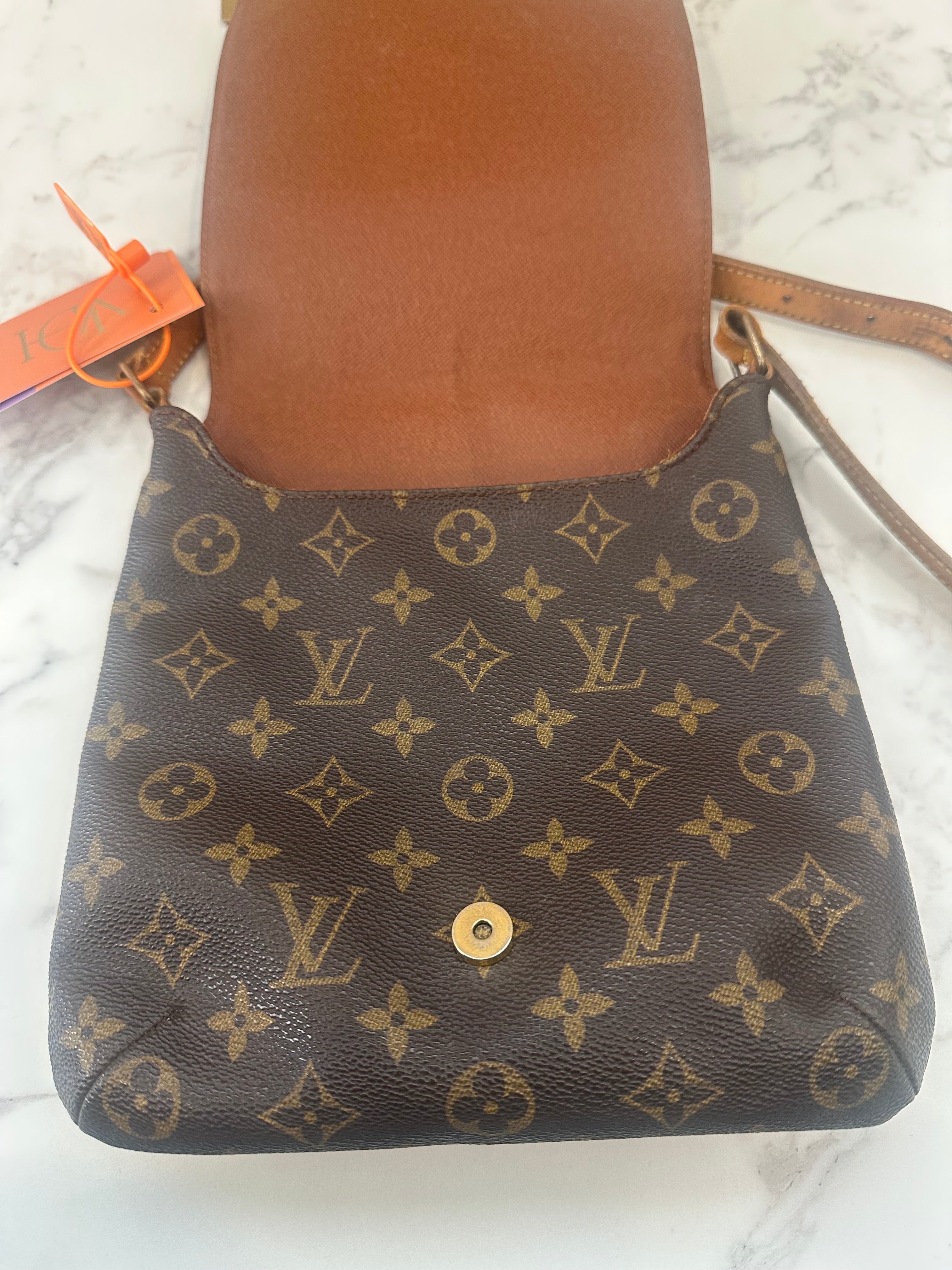 Louis Vuitton Musette Salsa