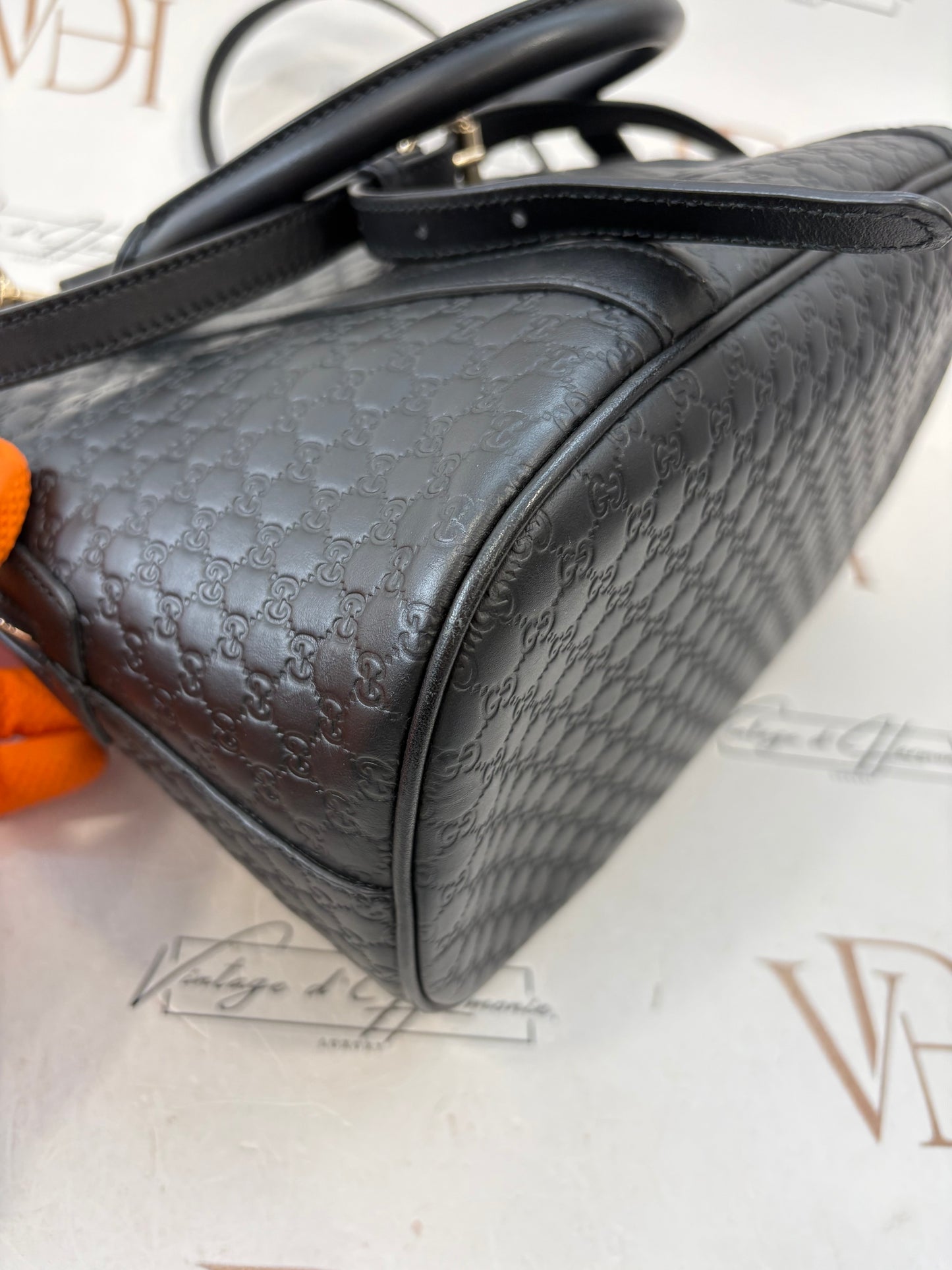 383714 - Gucci Black
